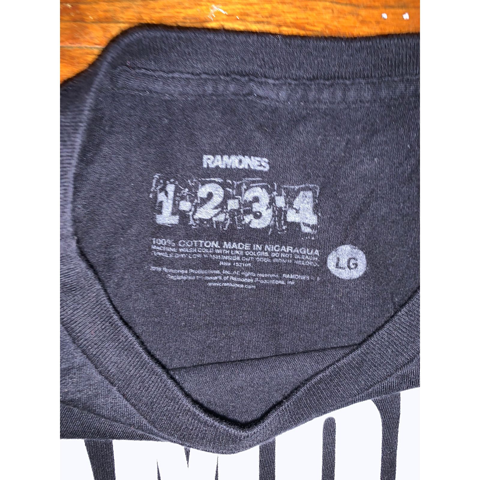 Band Tees Official Ramones Presidential Seal Tee Black Women's Large Size L / US 10 / IT 46 - 3 Thumbnail