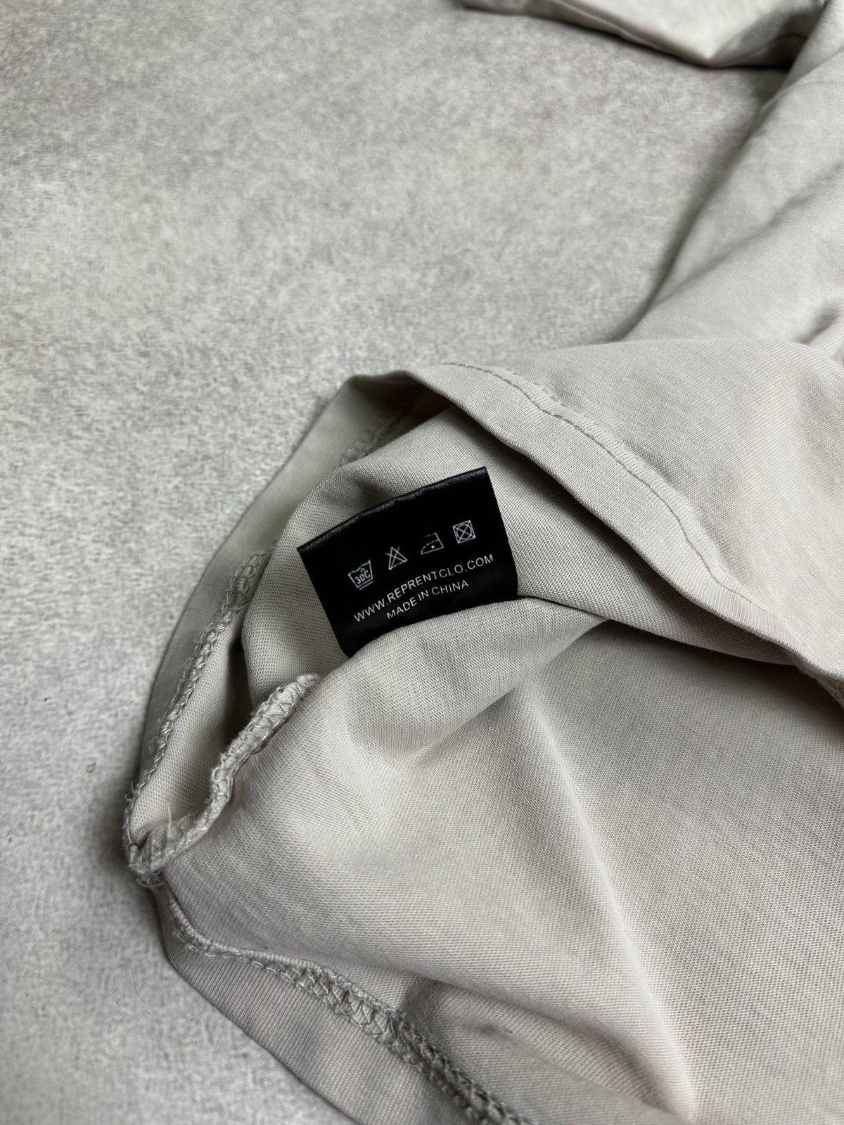 Represent Clo. Early Represent Storms In The Heaven Beige T-shirt M Size US M / EU 48-50 / 2 - 9 Thumbnail