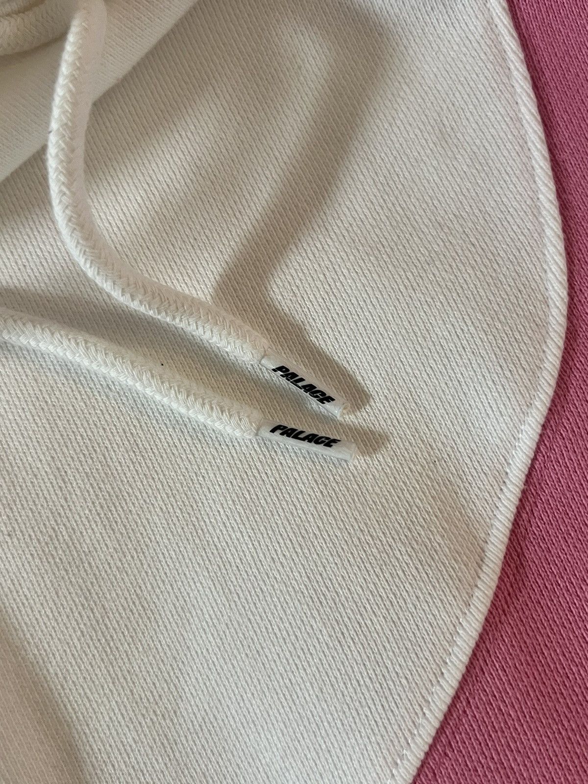 Palace Palace Ying Yang Hoodie Pink/White sz XL Size US XL / EU 56 / 4 - 6 Thumbnail