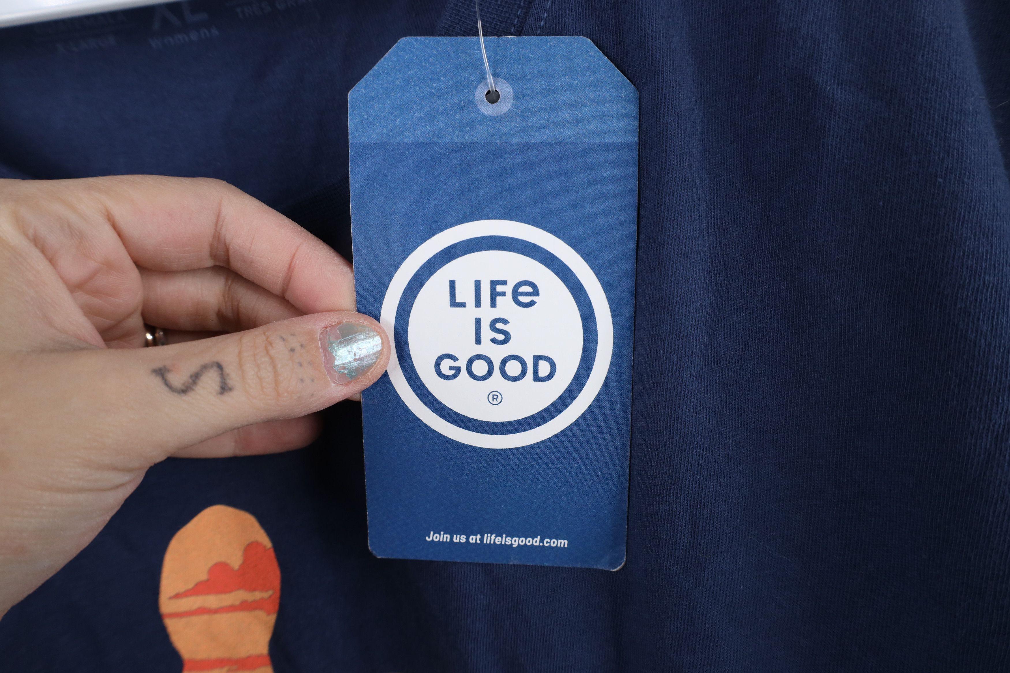 Life is Good × Vintage New Life Is Good Spell Out Sea Turtle Beach T-Shirt Blue Size XL / US 12-14 / IT 48-50 - 8 Thumbnail