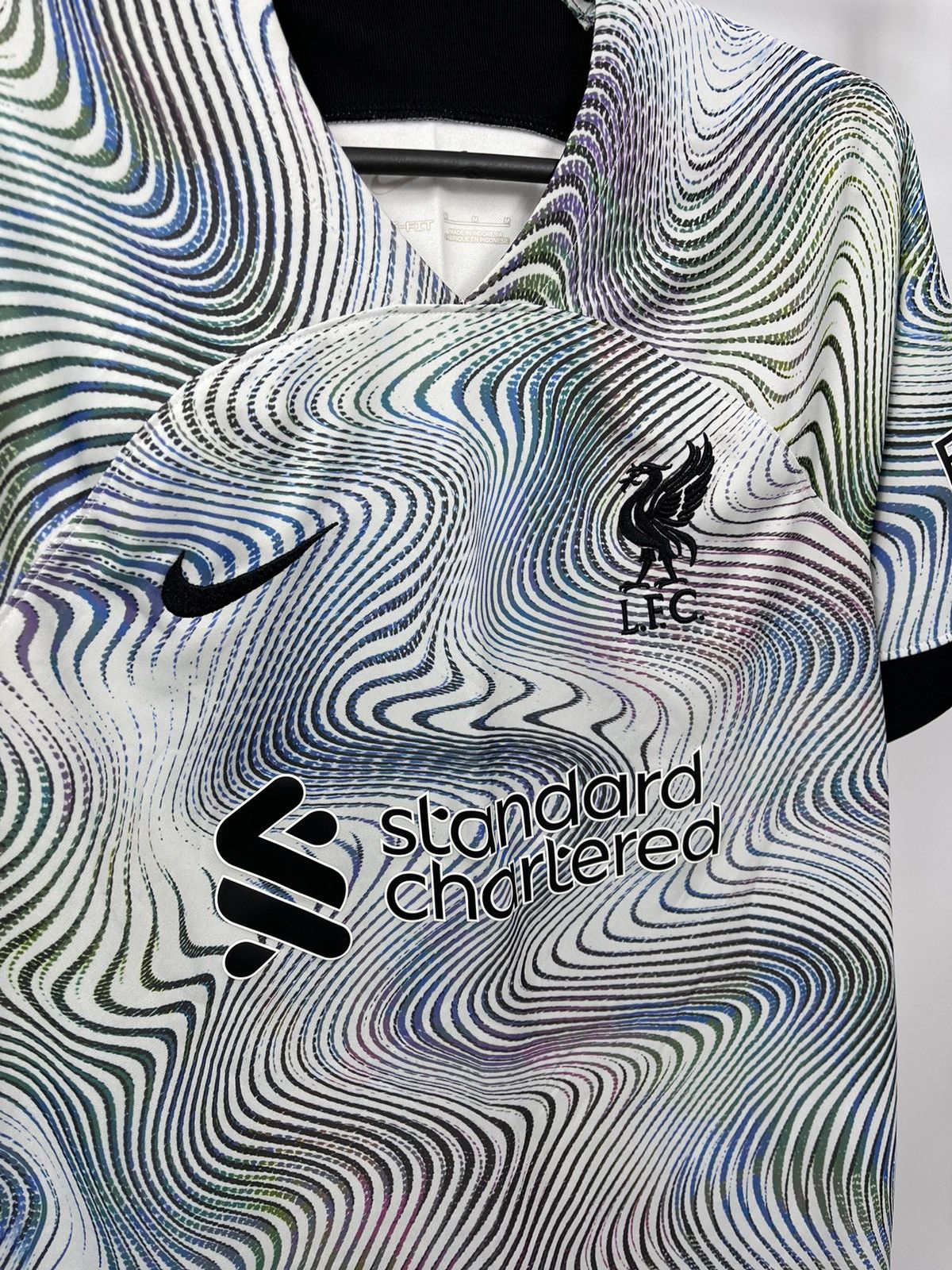 Nike Liverpool 2022 2023 Away Football Shirt Jersey Nike Size M Size US M / EU 48-50 / 2 - 3 Thumbnail