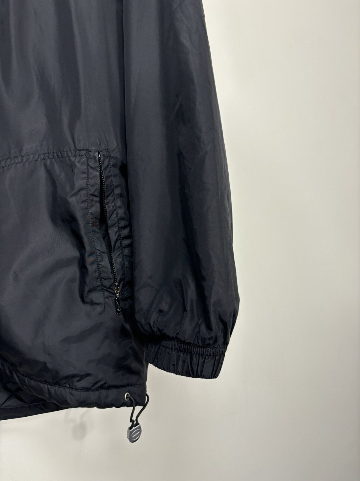 Nike Vintage Nike Y2K Big Logo 90s Swoosh Black Hooded Jacket Size US M / EU 48-50 / 2 - 11 Thumbnail