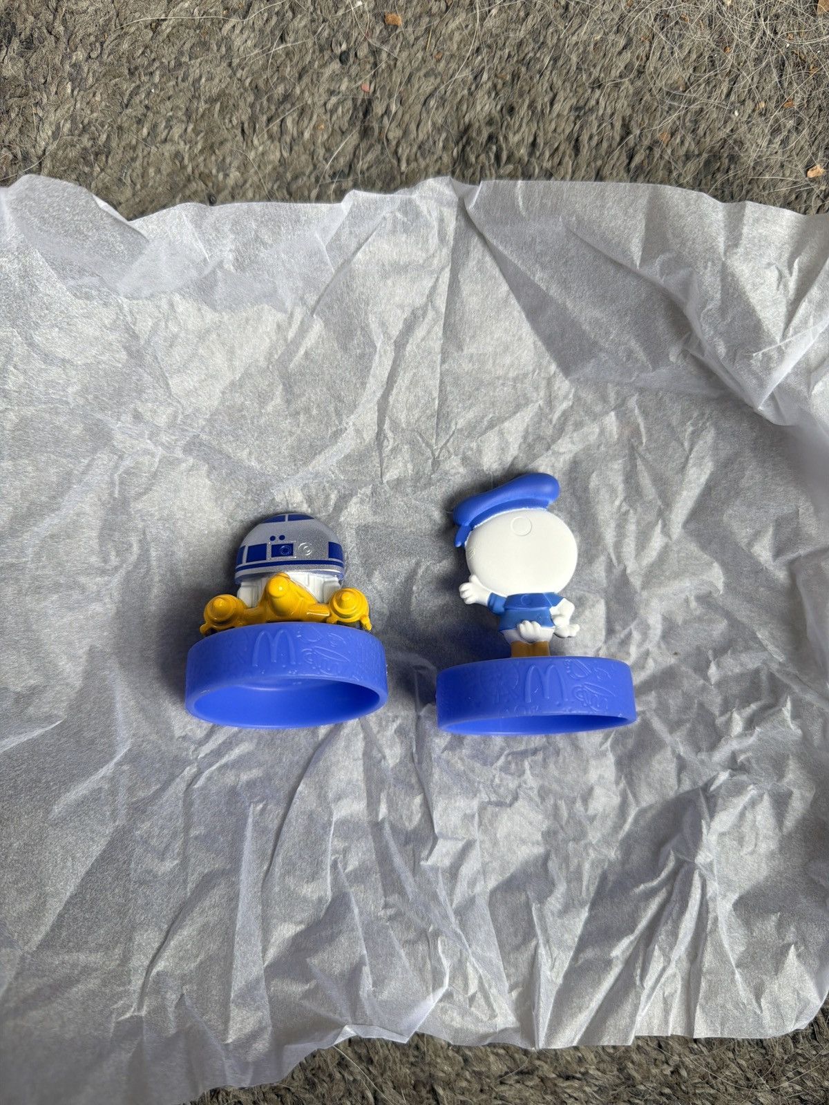 Disney 2025 McDonald’s Disneyland Resort Figures Size ONE SIZE - 3 Thumbnail