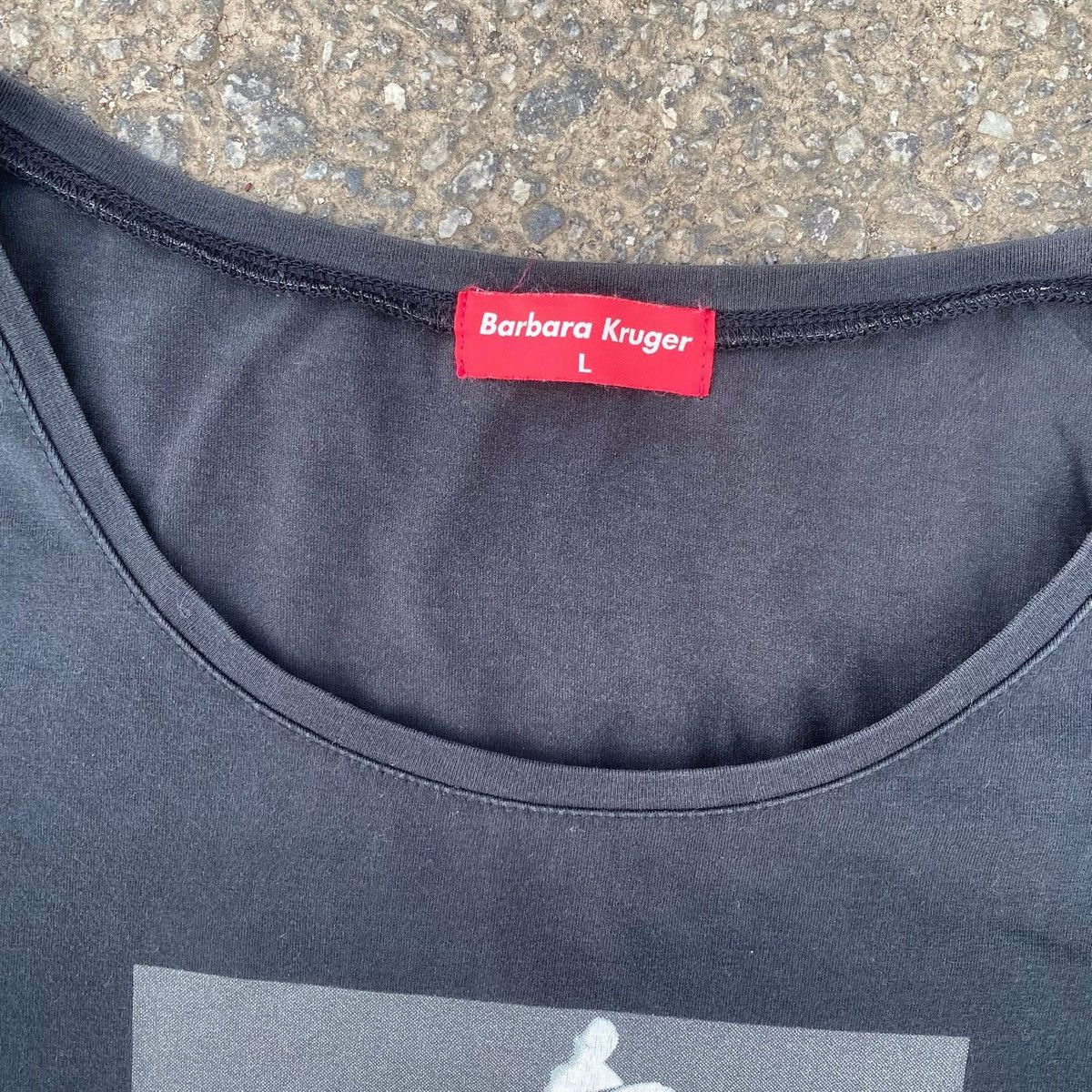 Uniqlo RARE ‼️ Barbara Kruger Size L / US 10 / IT 46 - 3 Thumbnail