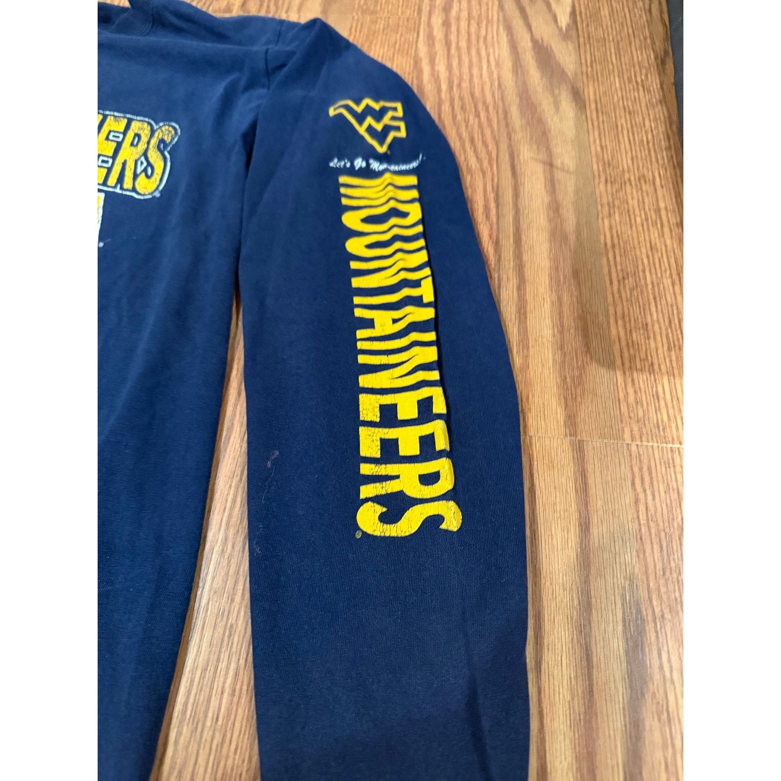 Pro Edge West Virginia mountaineers long sleeve Size US M / EU 48-50 / 2 - 2 Thumbnail