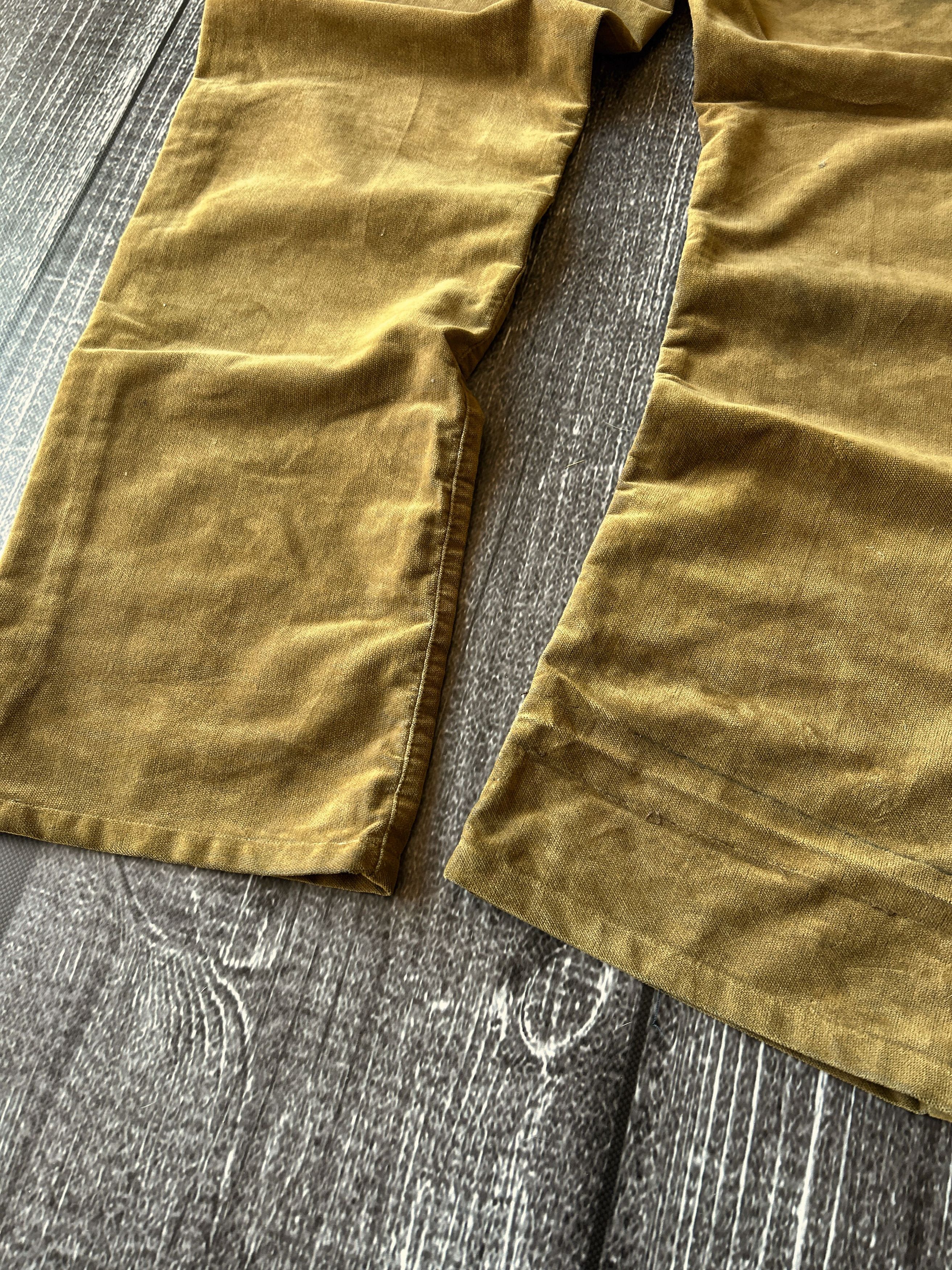 Vintage Vintage Brown Corduroy Pants Baggy Straight Leg Skate Style Size US 34 / EU 50 - 4 Thumbnail