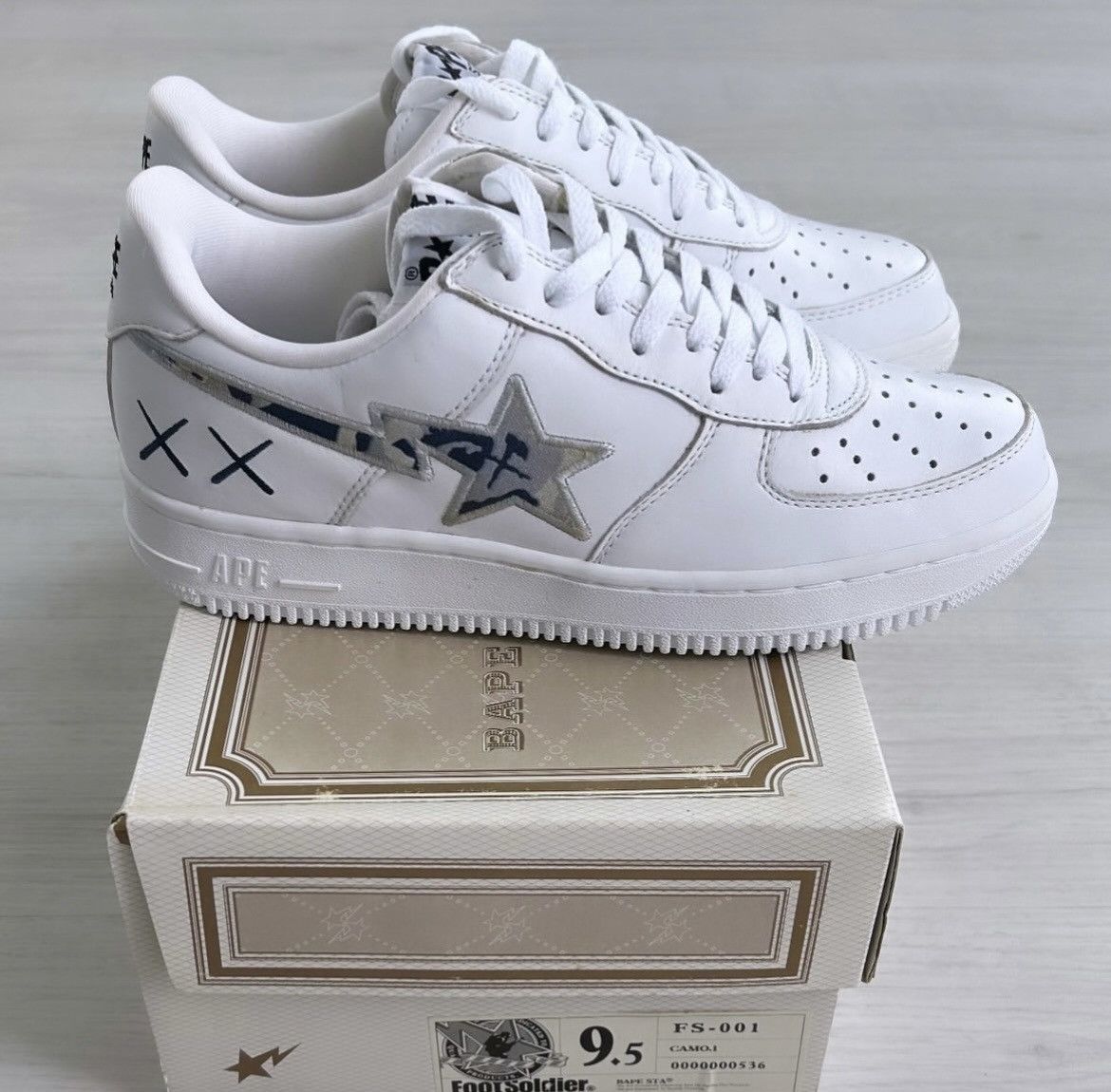 Bape VERY RARE OG 2005 A BATHING APE X KAWS BAPESTA Size US 9.5 / EU 42-43 - 1 Thumbnail