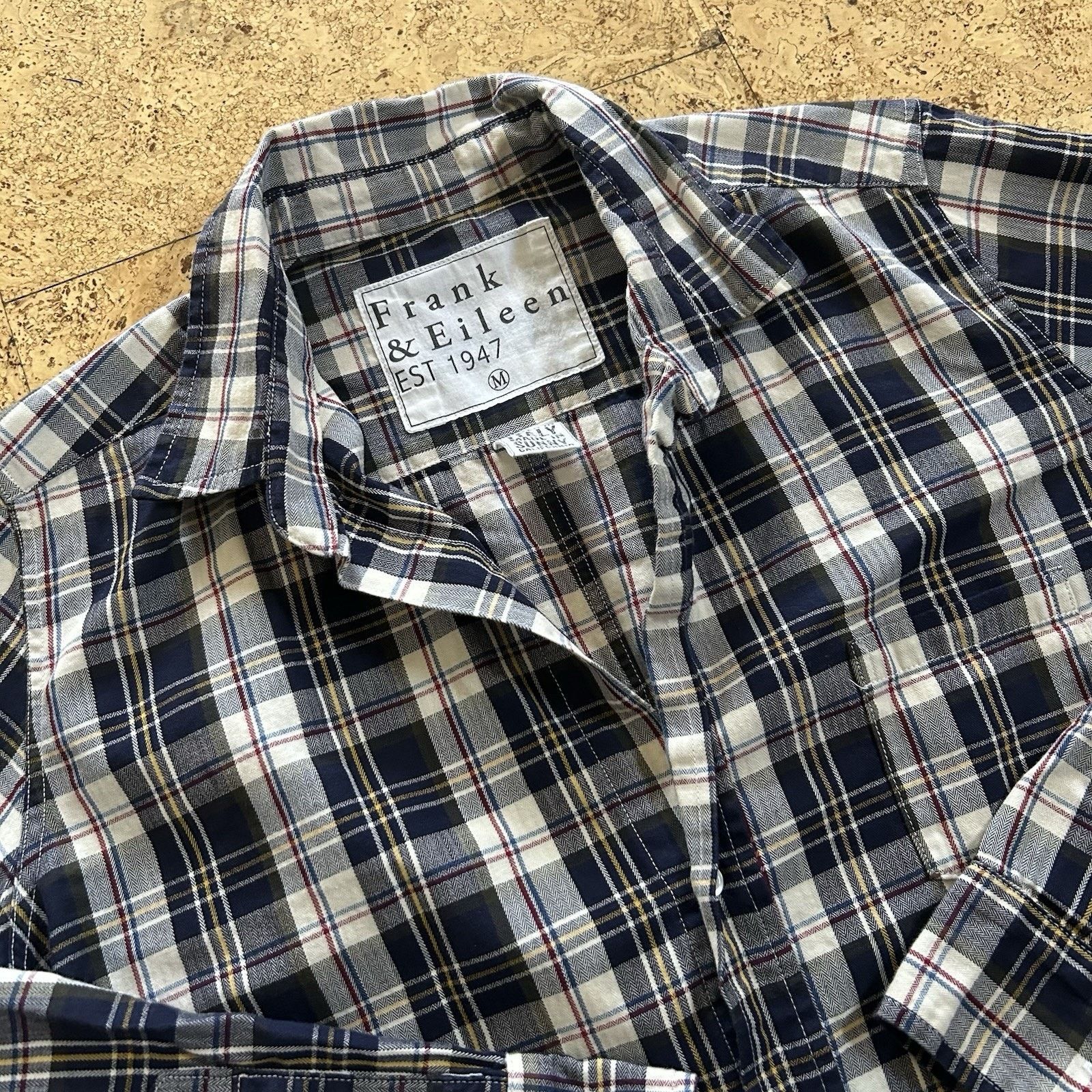 Barry Plaid Spread Collar Button Up Shirt Medium