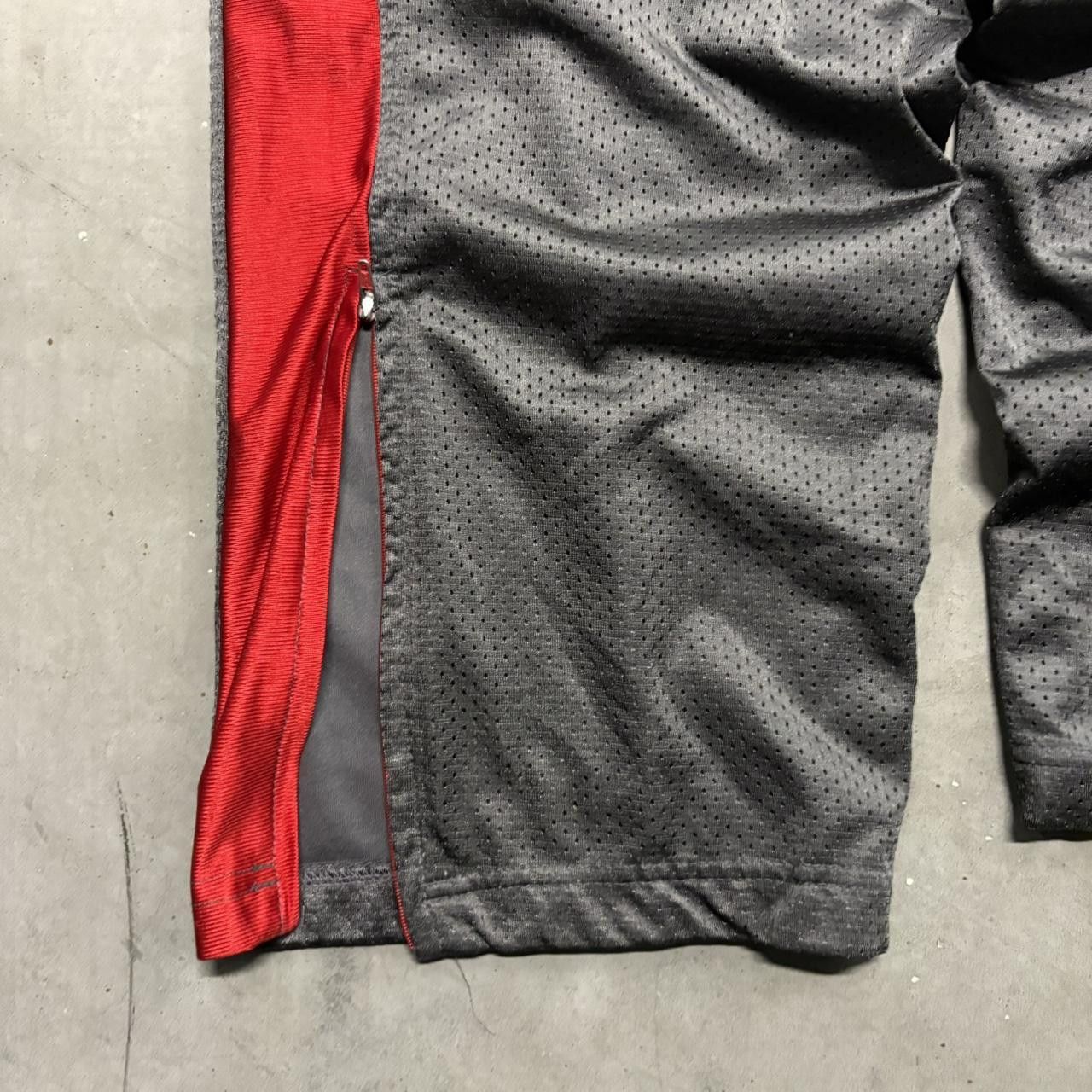 Vintage Crazy Vintage Y2K/2000s Baggy Striped North Carolina State University Grey and red Mesh Sweatpants! Size US 32 / EU 48 - 6 Thumbnail