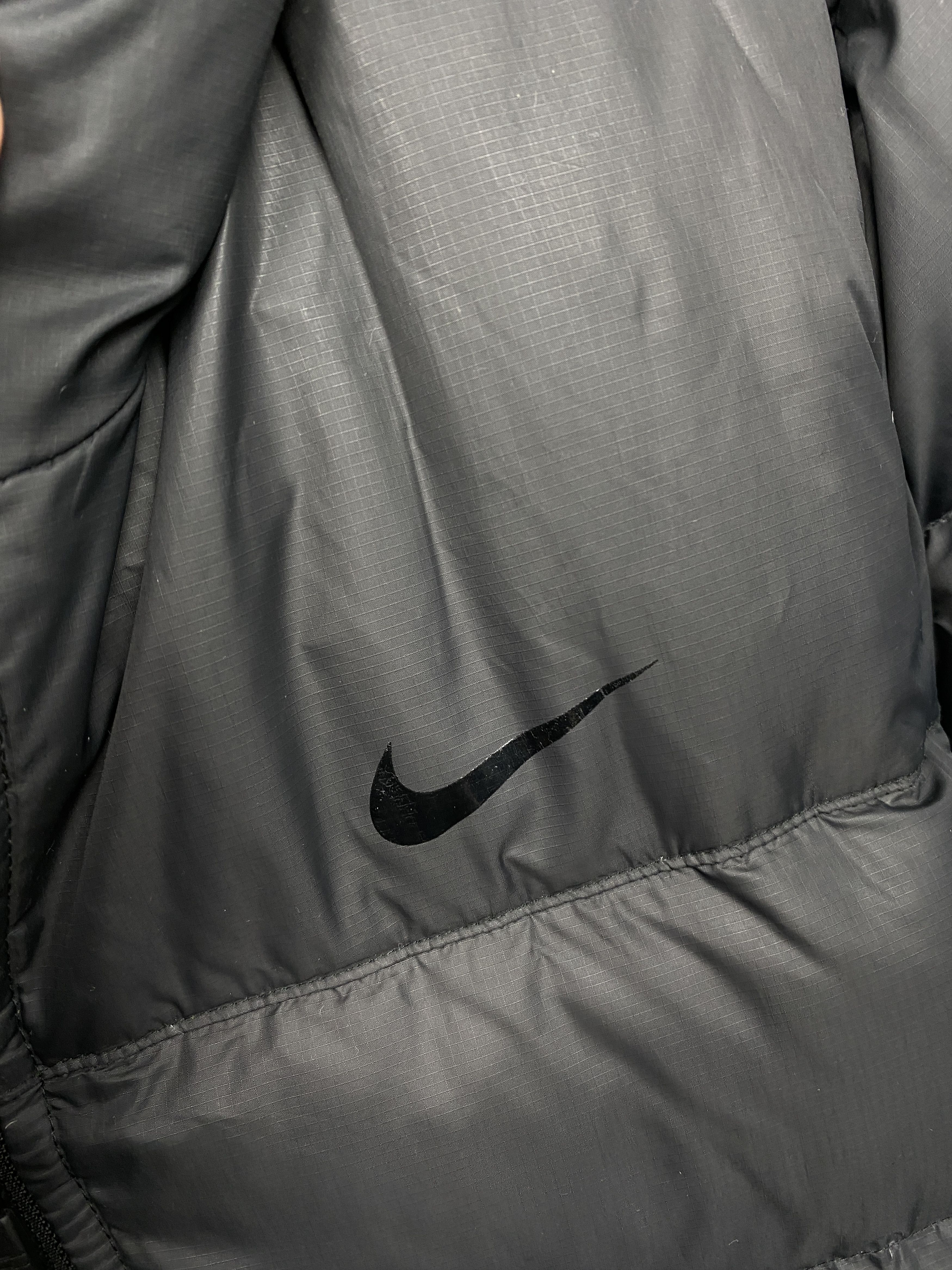 Nike Nike Vintage Mens Down Puffer Vest Size US M / EU 48-50 / 2 - 3 Thumbnail