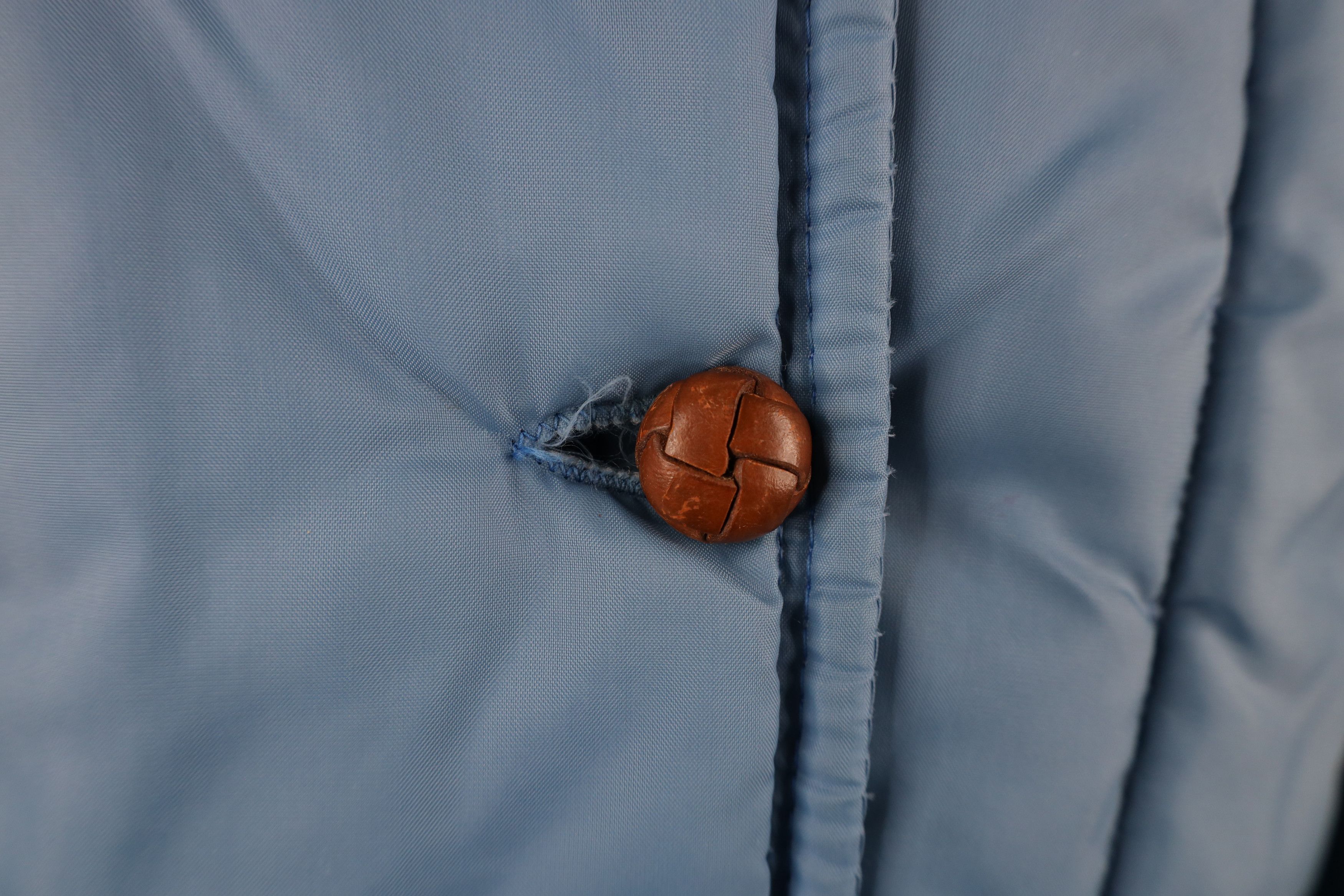 Vintage Vintage 70s Streetwear Belted Quilted Puffer Jacket Blue Size L / US 10 / IT 46 - 5 Thumbnail
