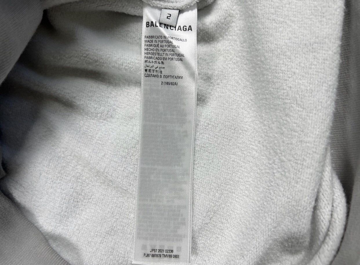Balenciaga Balenciaga Flame Letter Hoodie2412-Nextarrow Size US M / EU 48-50 / 2 - 6 Thumbnail