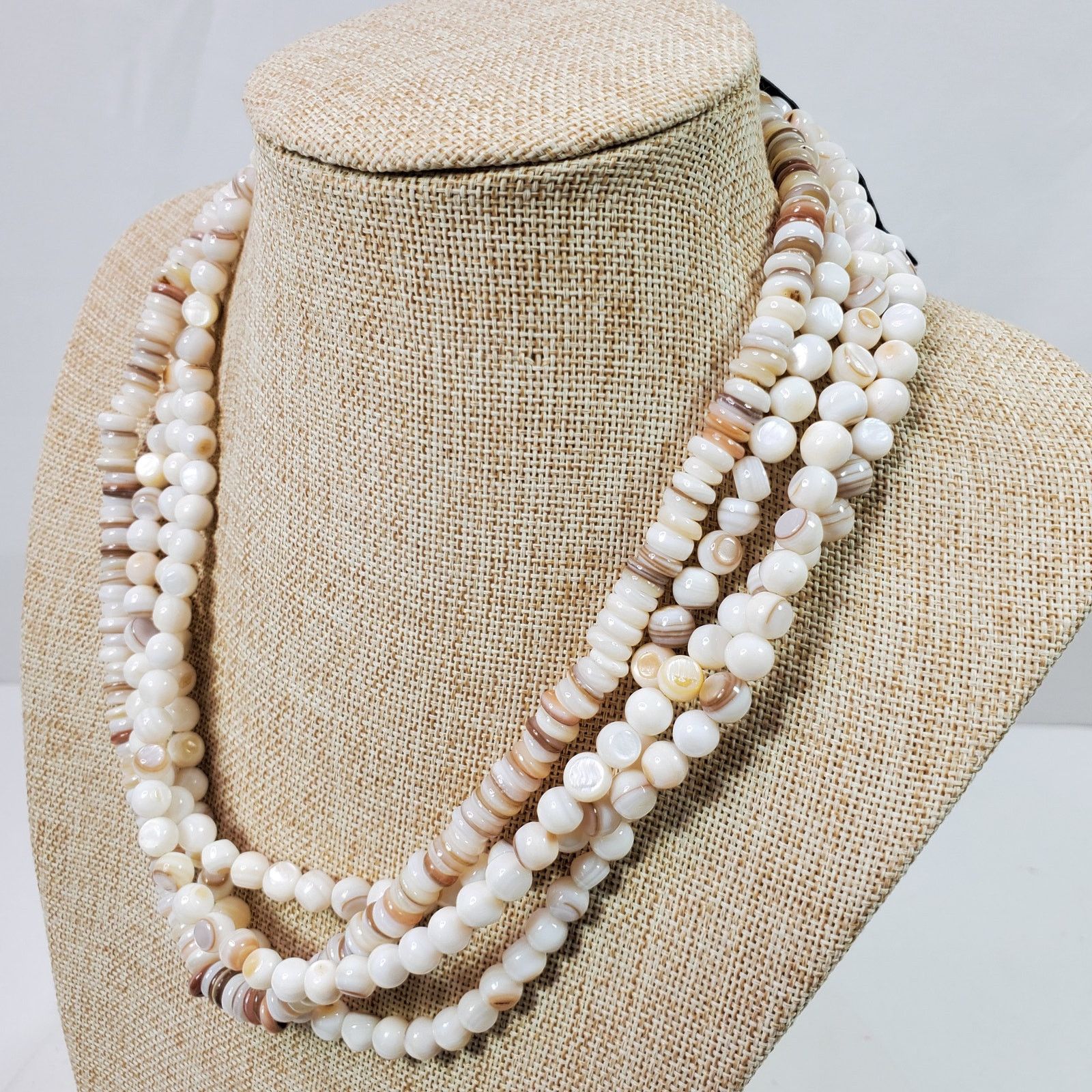 The Unbranded Brand South Sun Genuine Shell Multi Strand Necklace 18 Inch Size ONE SIZE - 3 Thumbnail