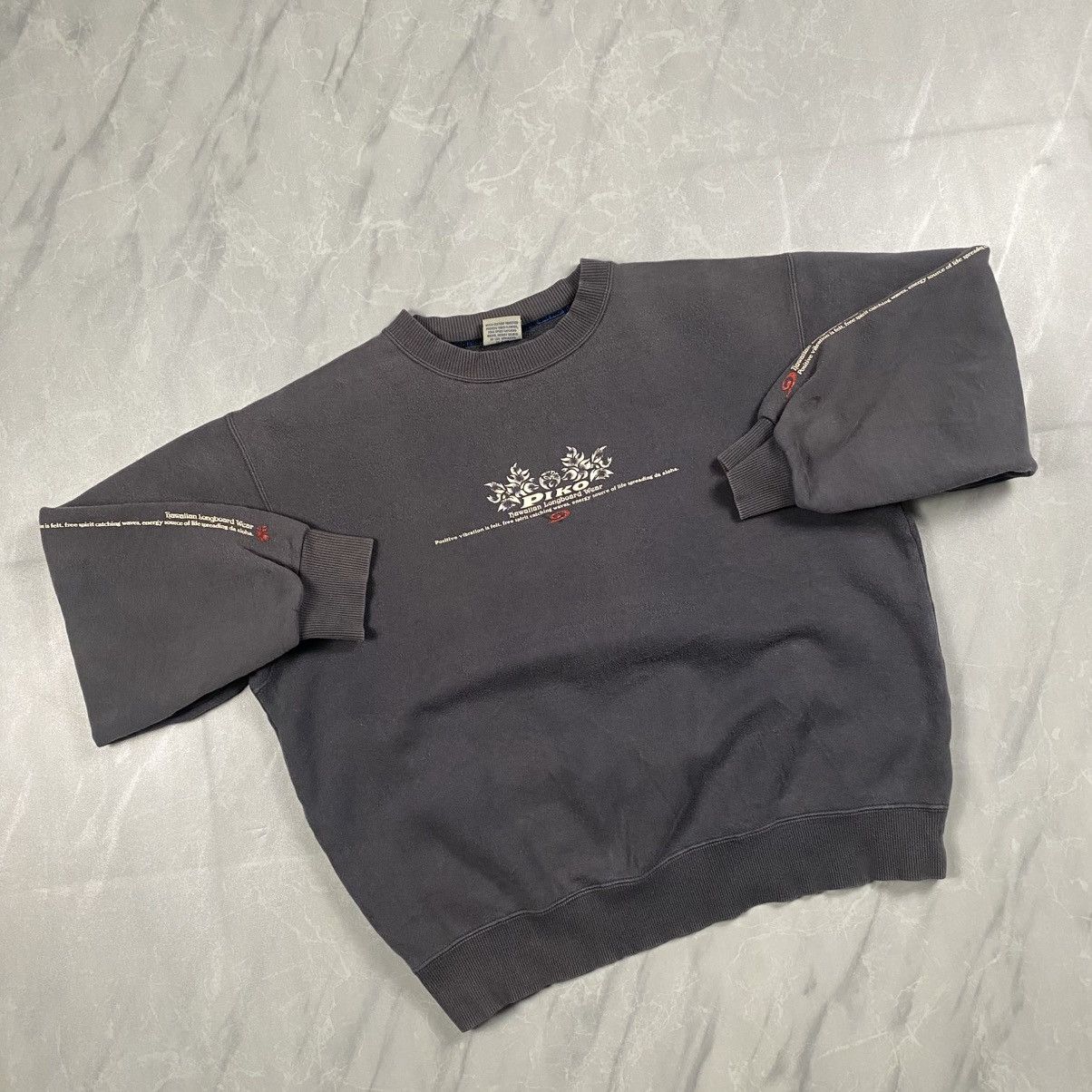 Japanese Brand Vintage y2k Sunfaded Piko Surf Hawaii Boxy Crewneck Size US L / EU 52-54 / 3 - 5 Thumbnail