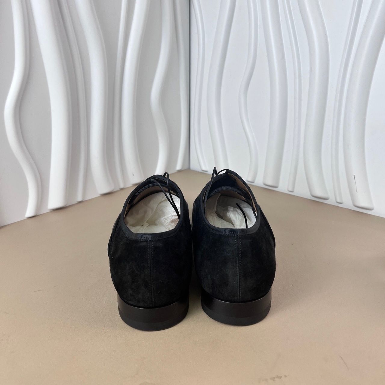 Christian Louboutin Christian Louboutin Mens Greggo Flat Calf Leather Shoes Size Size US 8 / EU 41 - 2 Thumbnail