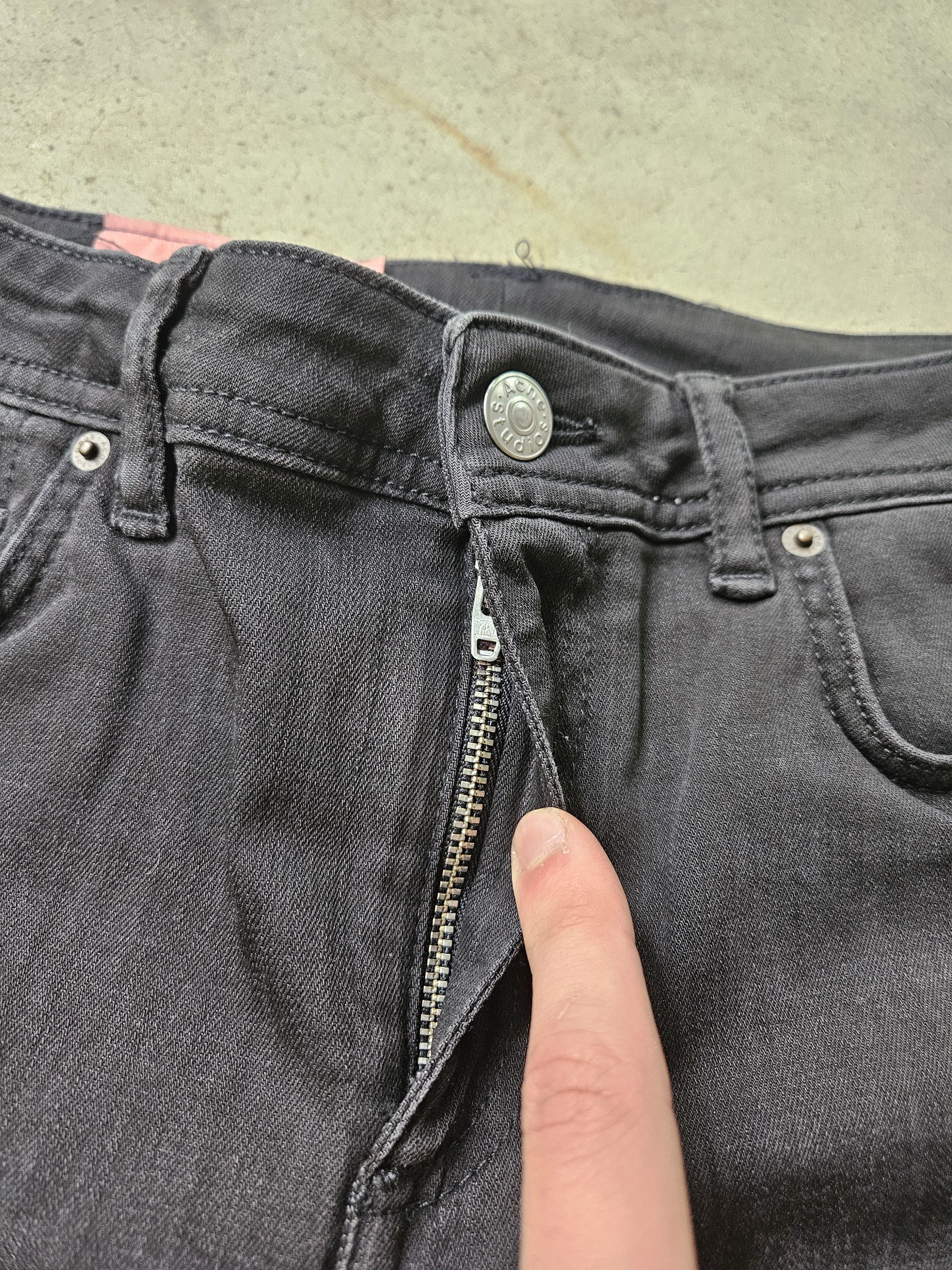Acne Studios Blå Konst Climb Used Blk Back Patch Black Denim Jeans Size US 28 / EU 44 - 5 Thumbnail