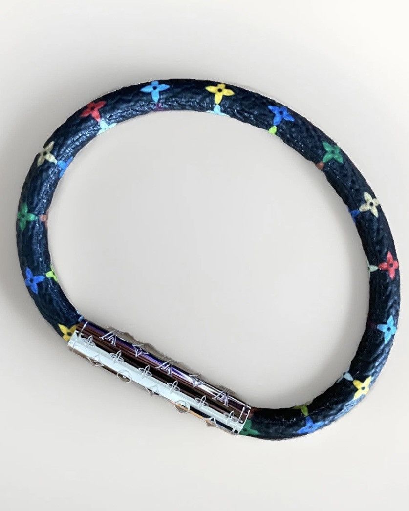Louis Vuitton × Takashi Murakami LV Murakami Confidential Bracelet Size 17 2025 Black M8974F Size ONE SIZE - 5 Thumbnail