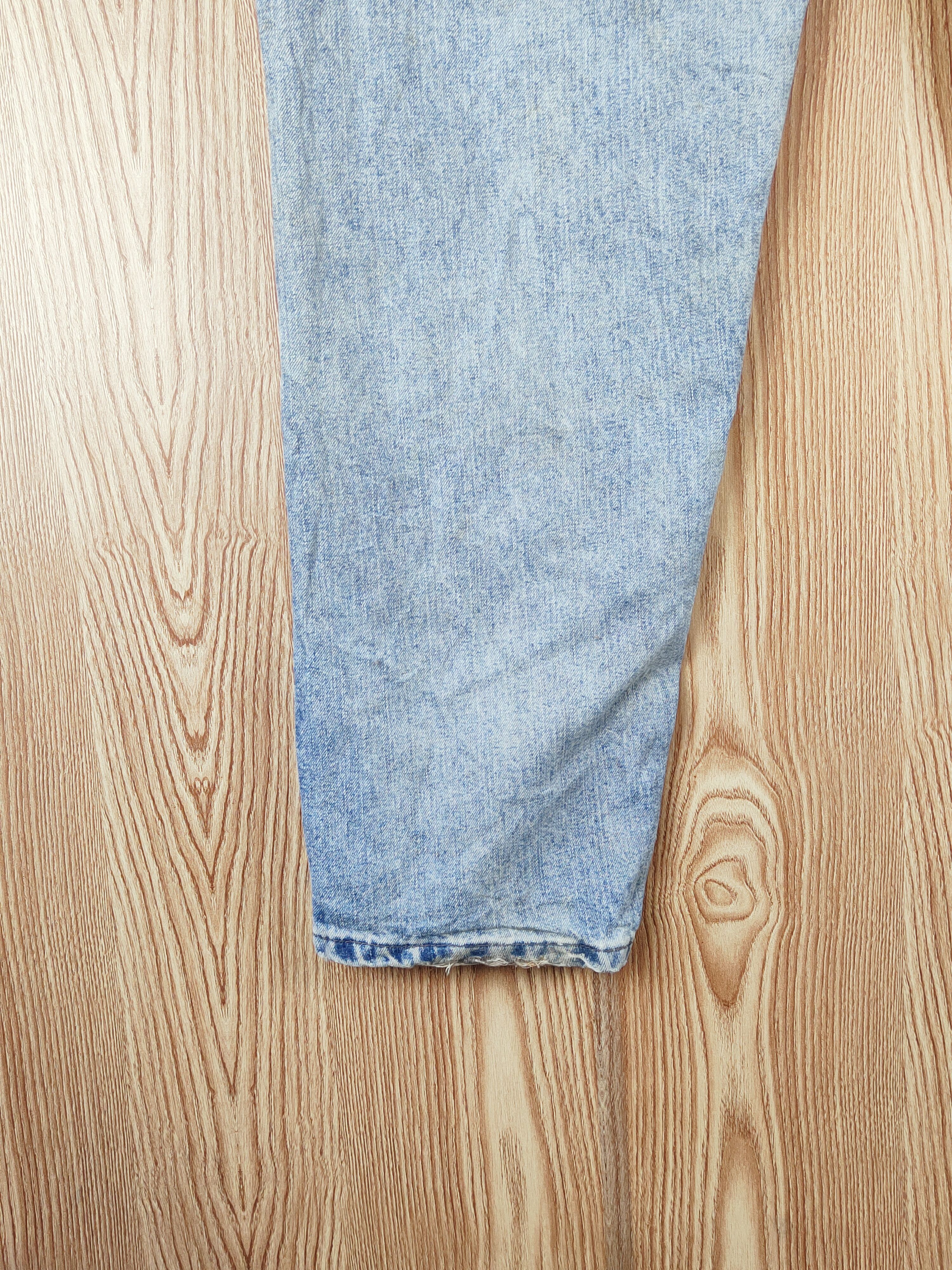 Lee × Vintage Vintage Lee Blue Distressed Faded Jeans Size 35" - 9 Thumbnail