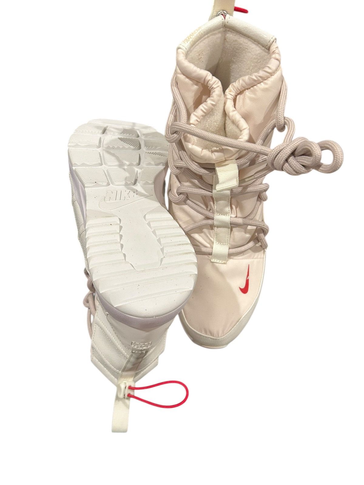 Nike Nike Tanjun High Rise size 8.5 women’s Size US 8.5 / IT 38.5 - 6 Thumbnail
