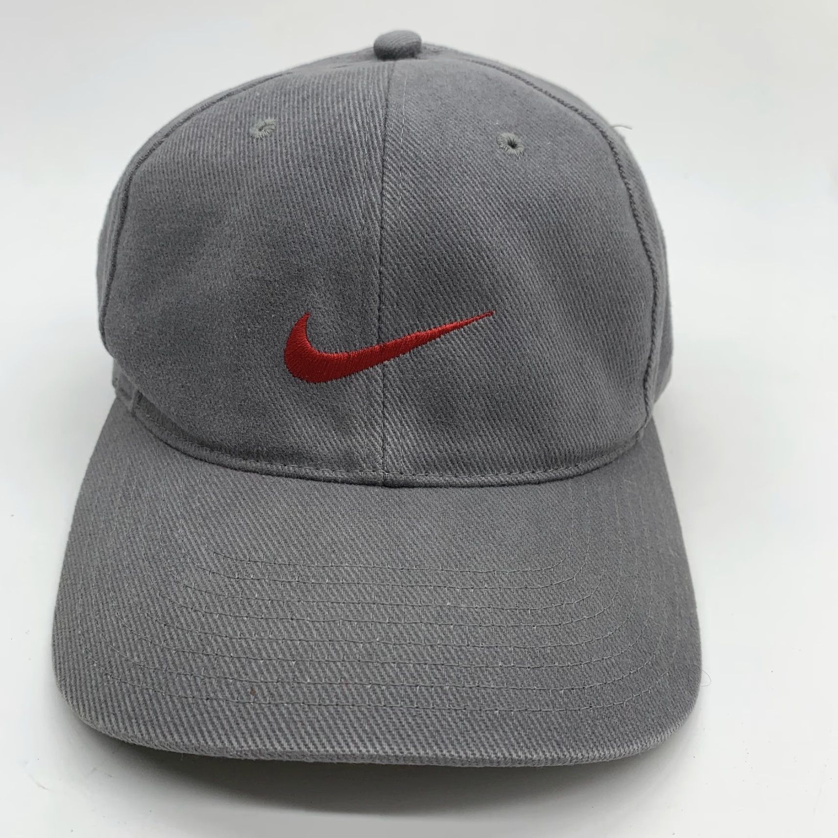 Nike Nike Hat Cap Snap Back Mens Gray Red Swoosh Logo One Size Twill Cotton Y2K Size ONE SIZE - 3 Thumbnail