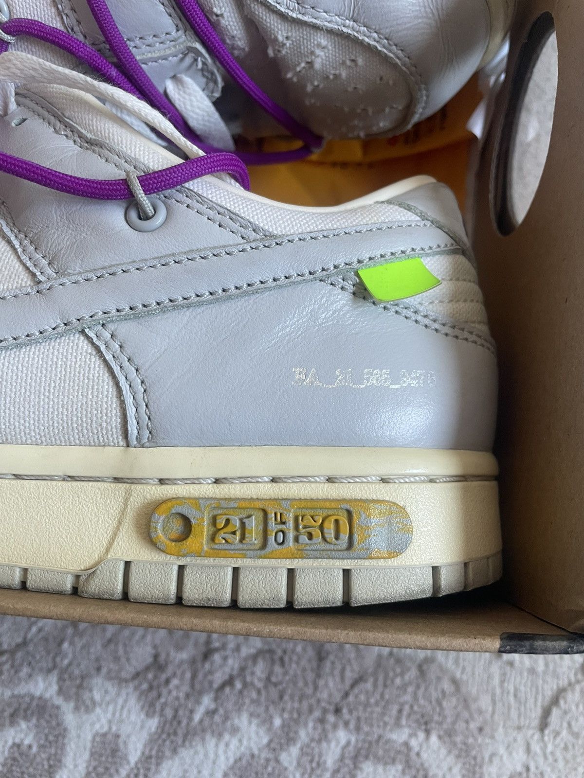 Nike × Off-White Dunk low x Off White LOT21 9us Size US 9 / EU 42 - 19 Thumbnail