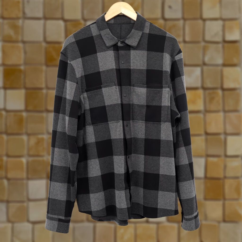 Lululemon Lululemon Men’s Overshirt Plaid Check Button-Up Long Sleeve XL Black Grey Heathered Multicolor Casual Knit Soft Knit Overshirt Size US XL / EU 56 / 4 - 1 Thumbnail