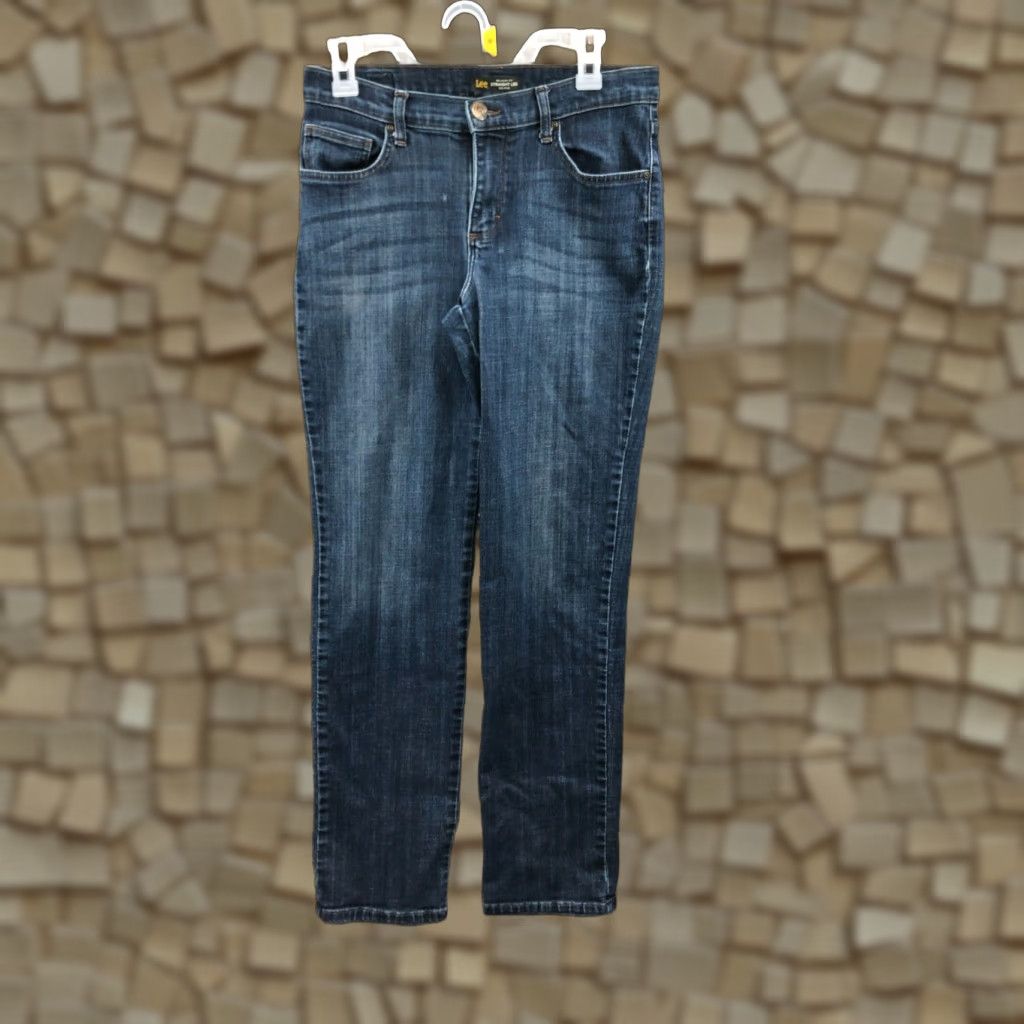 Lee Lee Jeans Womens Size 8L Mid Rise Dark Wash Blue Denim Relaxed Straight Leg Jeans - 5-Pocket Comfort Style Mens? (Wait) Size 30" / US 8 / IT 44 - 1 Thumbnail