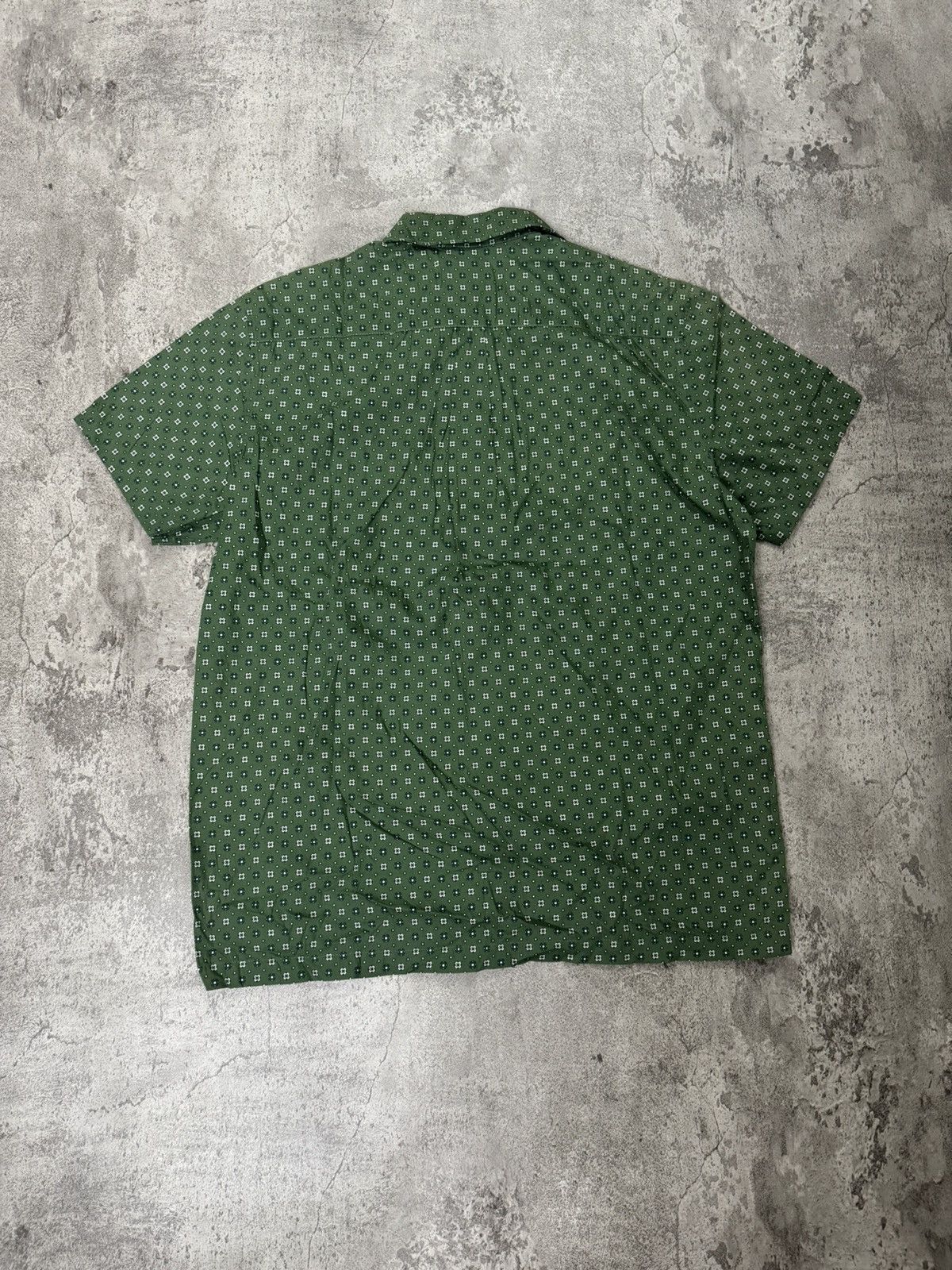A.P.C. APC GREEN CUTTON SHORT SLEEVE GEOMETRIC PRINT T-SHIRT Size US S / EU 44-46 / 1 - 3 Thumbnail