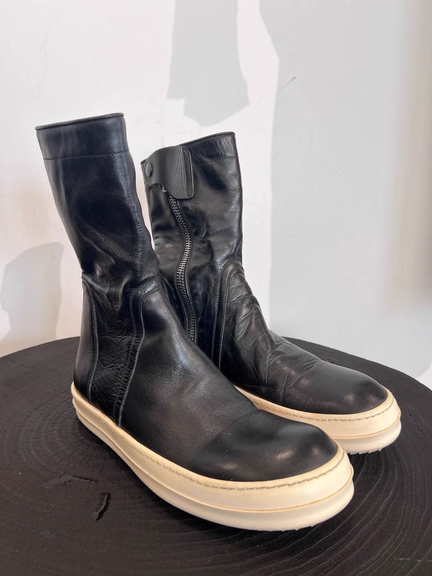 Rick Owens Rick Owens Mainline Leather Mid-Calf Boots K35 Size US 7 / EU 40 - 1 Thumbnail