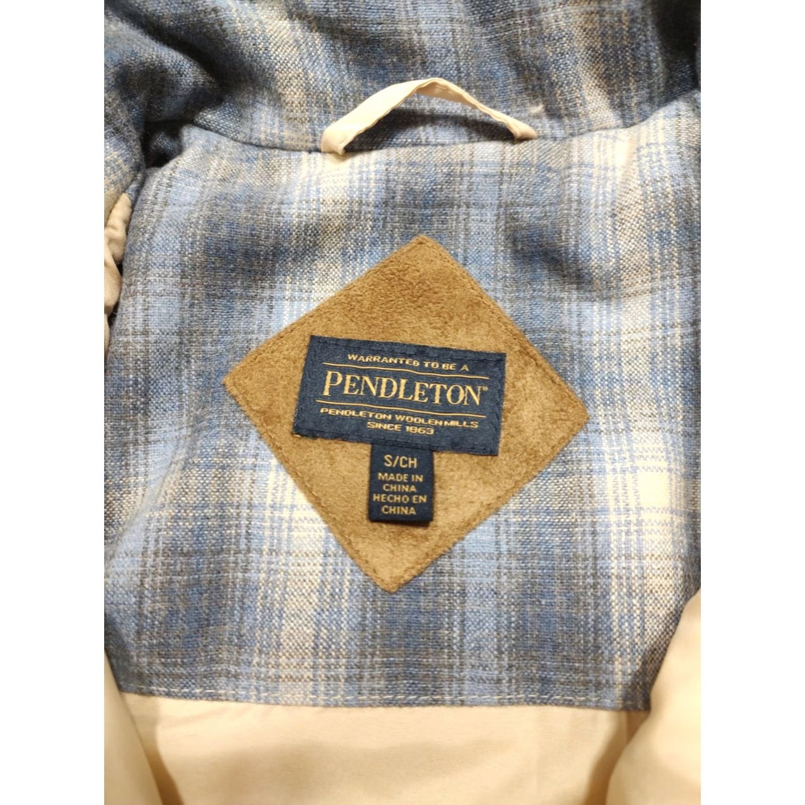 Pendleton Pendleton Jacket Beige Women S Zip Up Fleece Jacket Fuzzy Front Pocket Plaid Accents Size S / US 4 / IT 40 - 6 Thumbnail