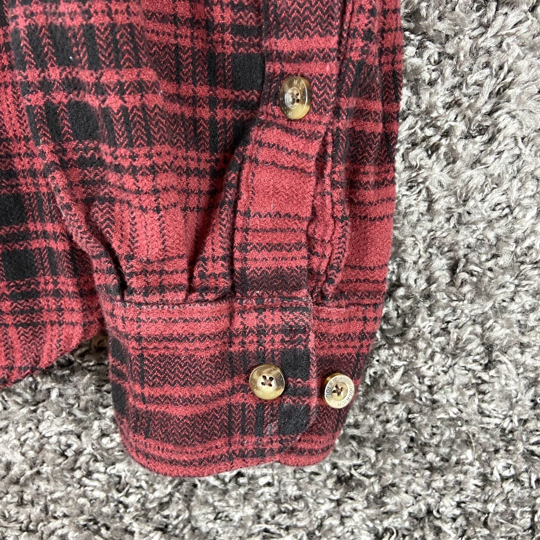 Vintage VINTAGE Woolrich Flannel Shirt Men XL Red Plaid Long Sleeve Button-Up Classic Outdoor 90s Mens Size US XL / EU 56 / 4 - 3 Thumbnail