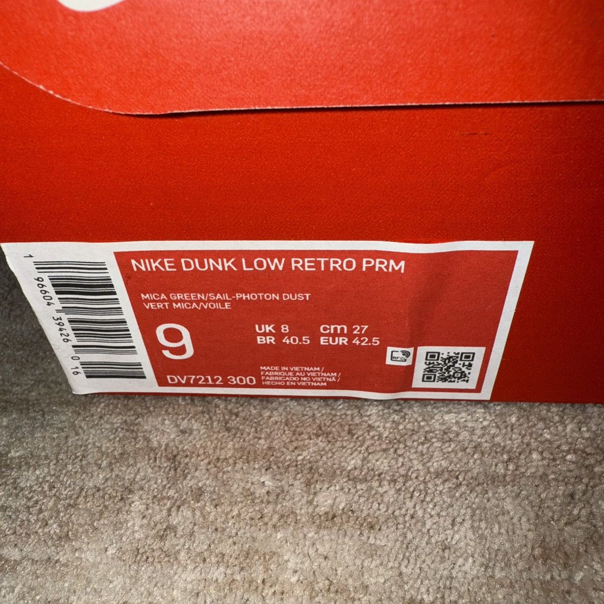 Nike Dunk Low Retro Premium Size 9
