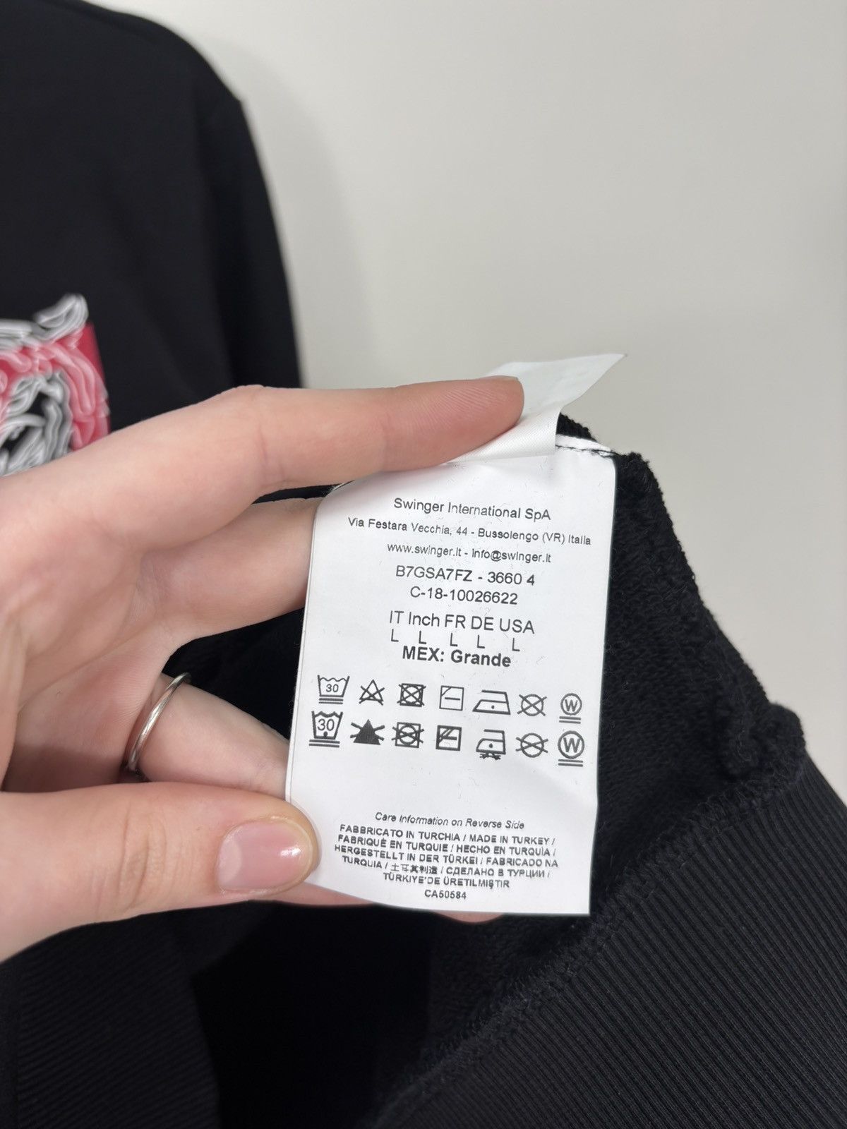 Versace Jeans Couture Versace Jeans Couture Men’s Black Tiger Logo Sweatshirt Size US M / EU 48-50 / 2 - 10 Thumbnail