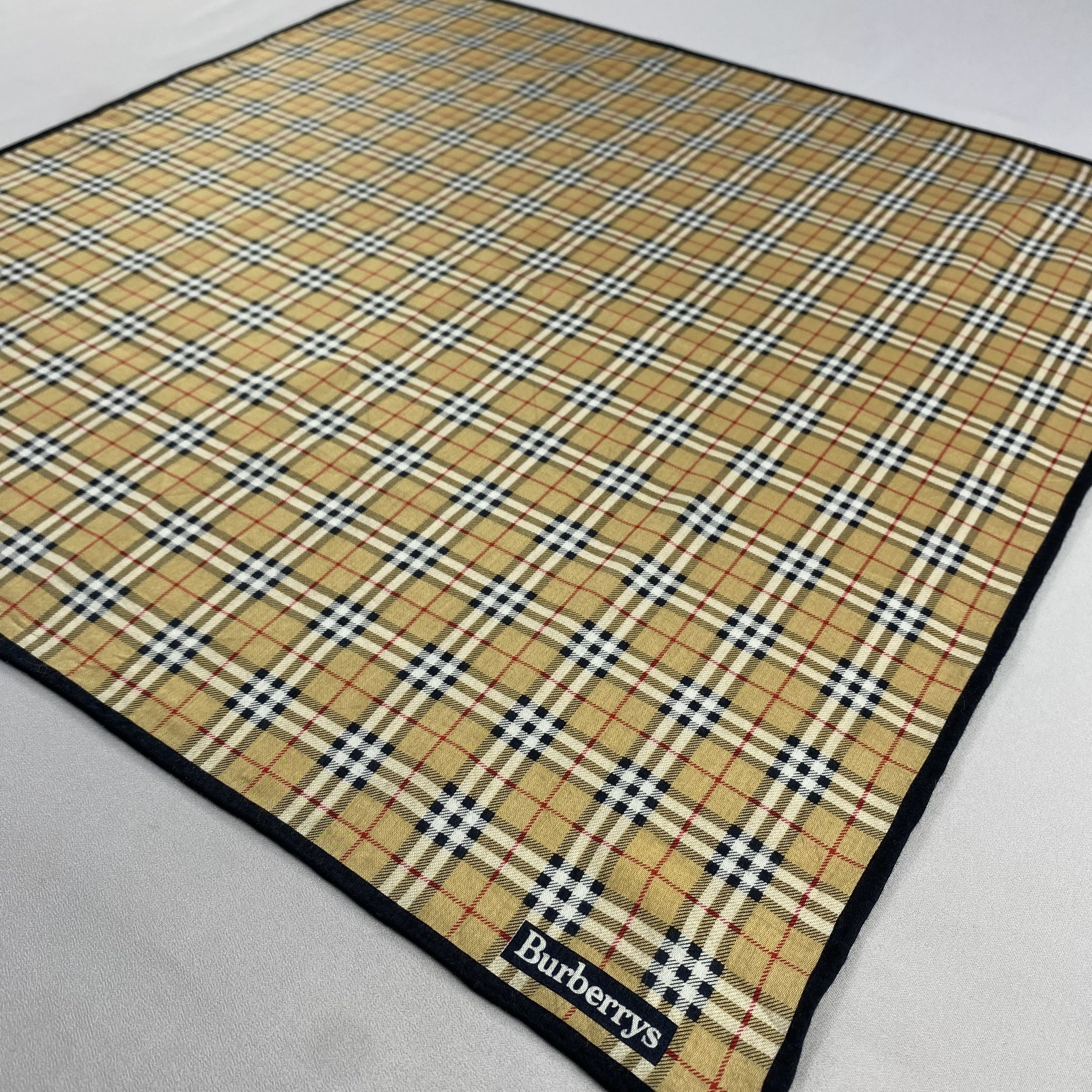 Burberry × Vintage Burberry Handkerchief / Neckerchief / Bandana-P1926 Size ONE SIZE - 2 Thumbnail