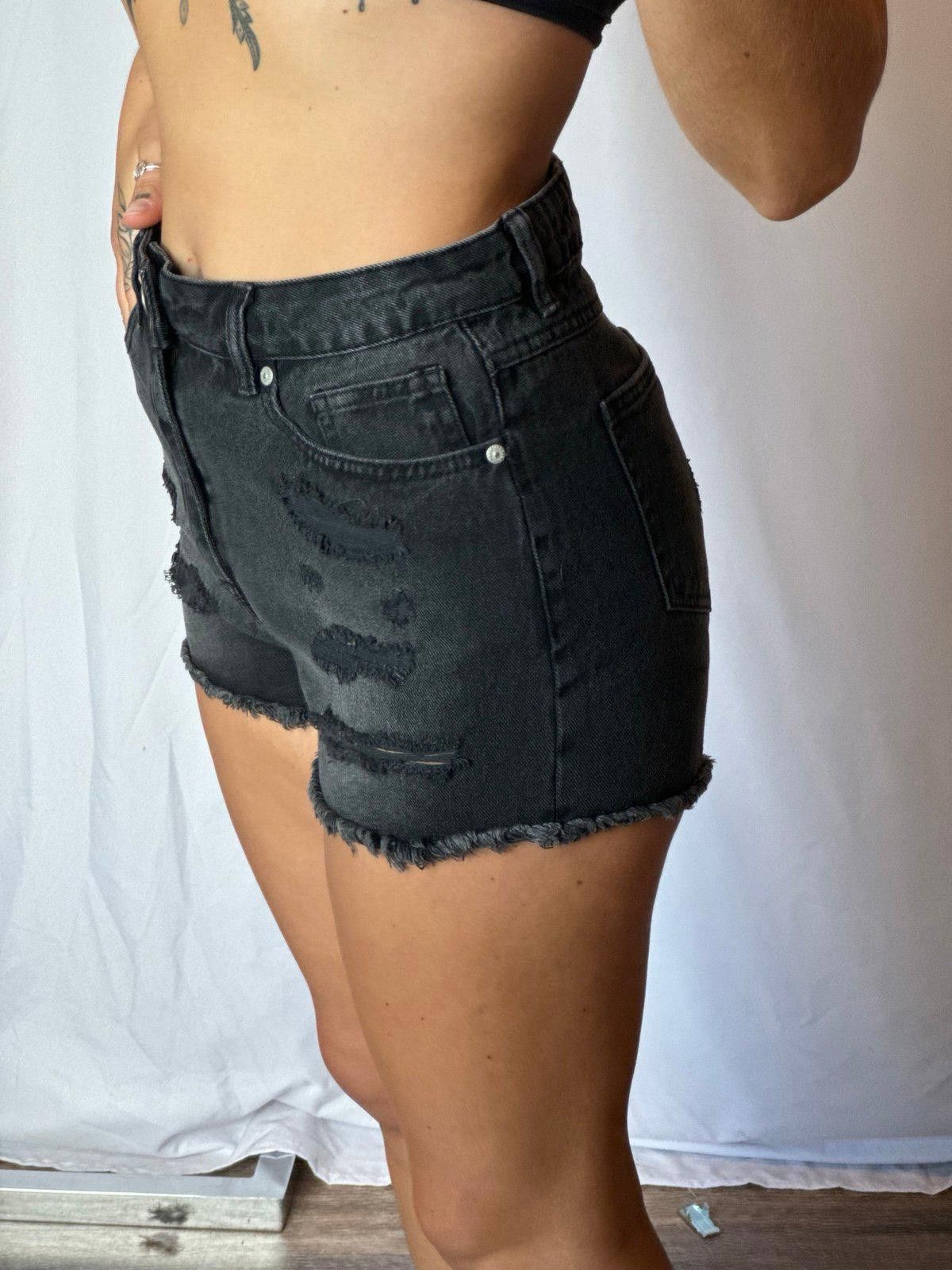 Designer Refuge Black short Size 32" / US 10 / IT 46 - 5 Thumbnail