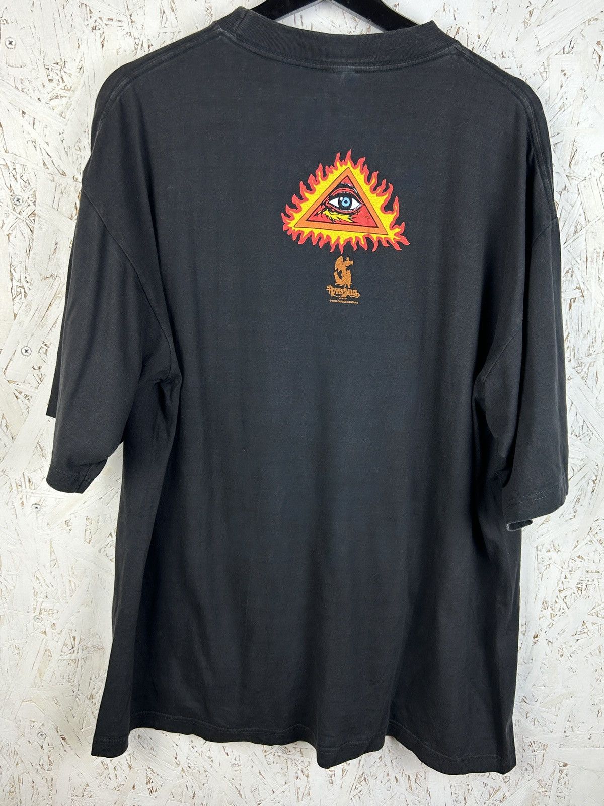 Band Tees 90s Vintage Carlos Santana 1996 Heaven Smiles Art T-Shirt Size US XL / EU 56 / 4 - 5 Thumbnail