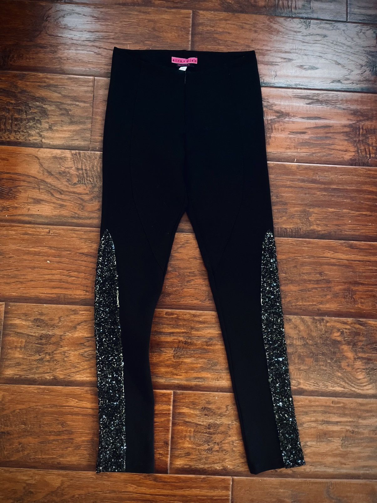Alice + Olivia Alice + Olivia black sequin insert legging Size 26" / US 2 / IT 38 - 2 Thumbnail