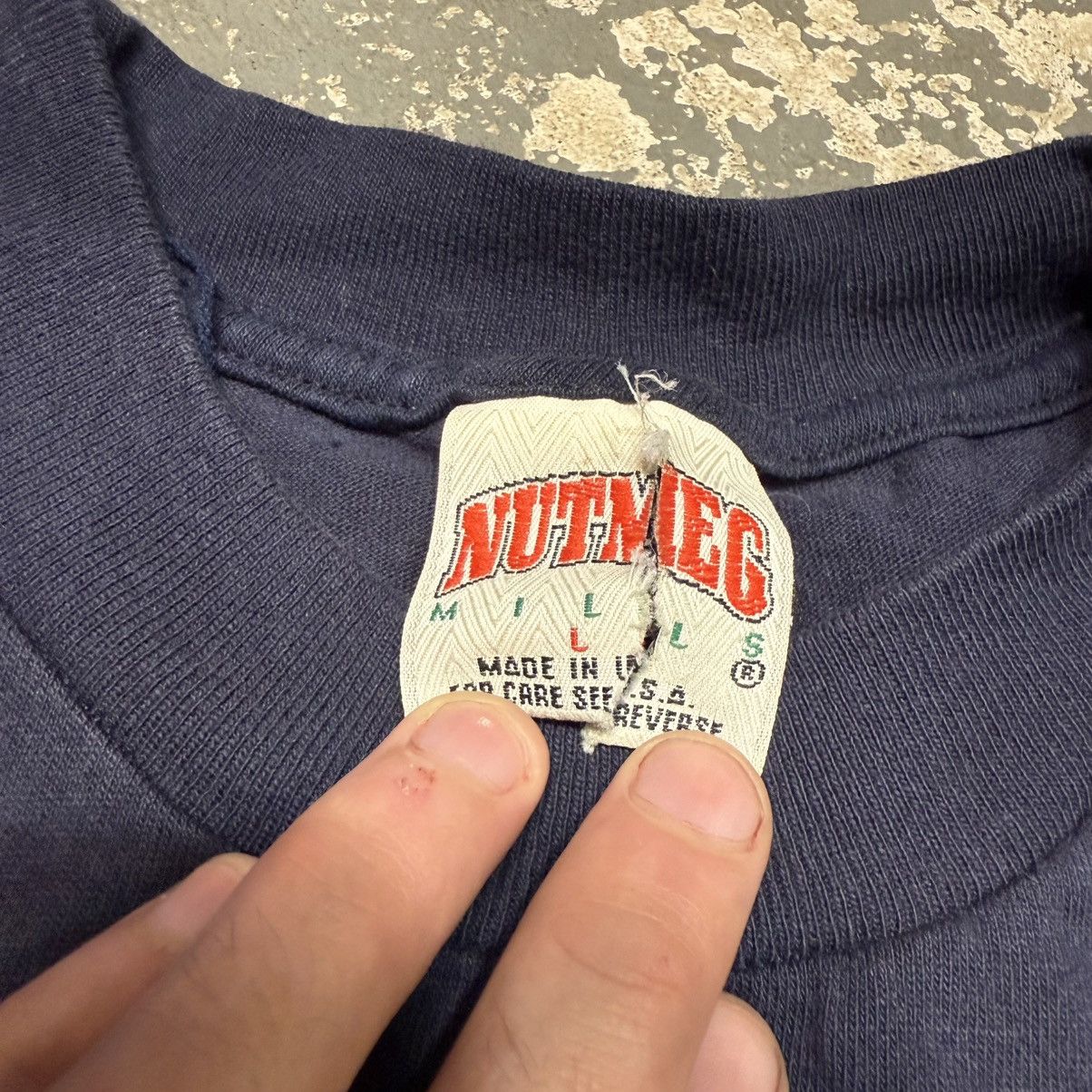 Nutmeg Vintage Nutmeg Mills Navy Blank 90s Single Stitch Tshirt USA Size US L / EU 52-54 / 3 - 5 Thumbnail