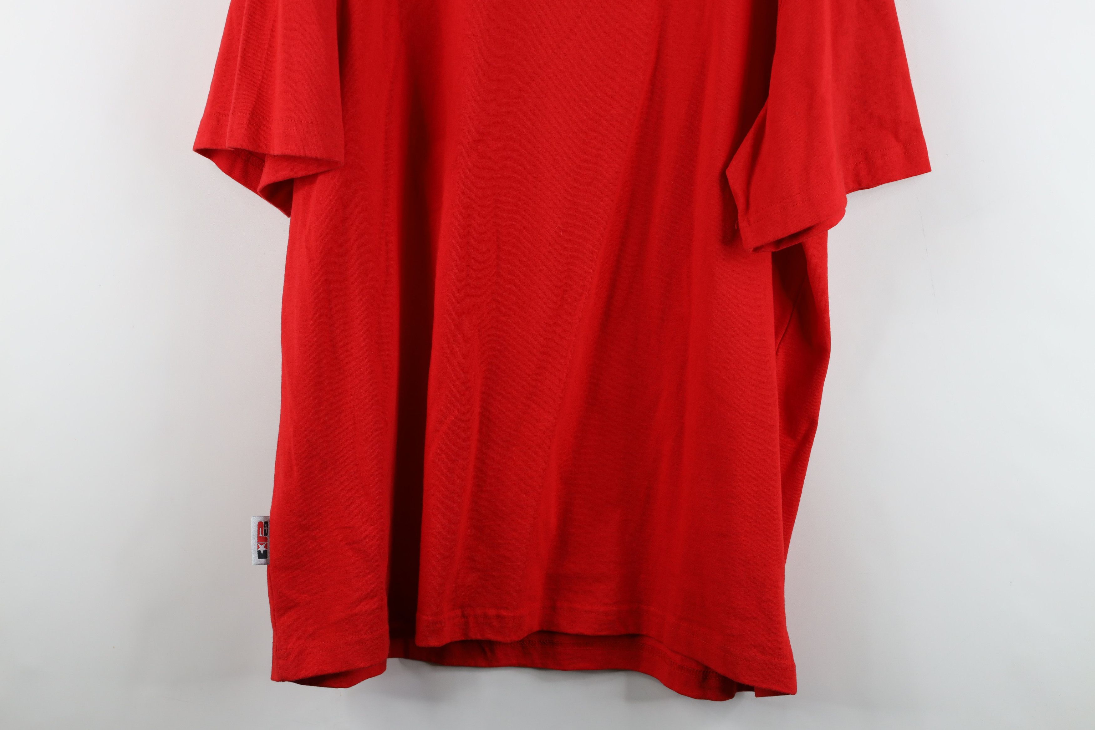 Vintage Deadstock Vintage 90s Y2K Streetwear Chinese Rich T-Shirt Size US L / EU 52-54 / 3 - 15 Thumbnail