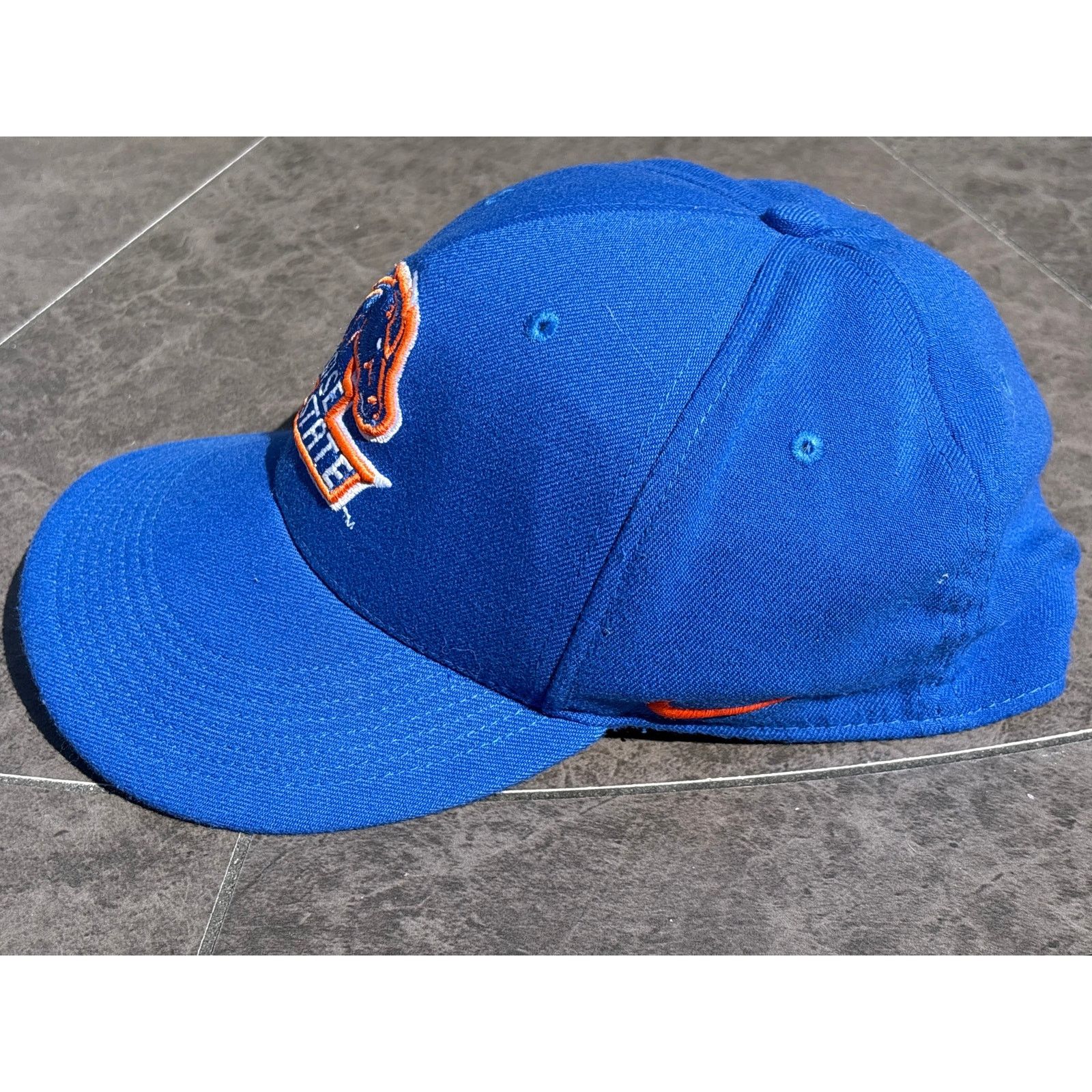 Nike Boise State Nike Fitted M/L hat Blue Orange broncos logo Size ONE SIZE - 3 Thumbnail