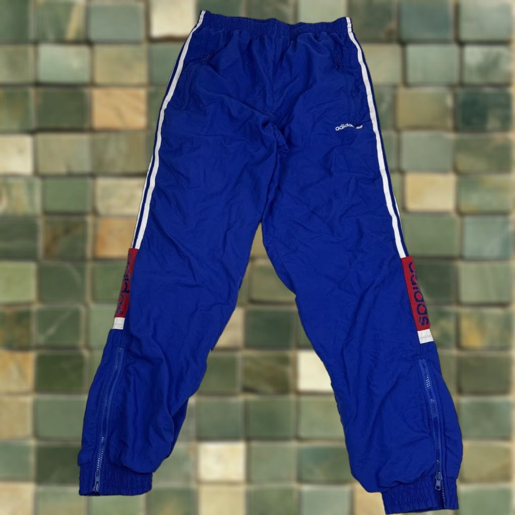 Adidas VINTAGE Adidas Windbreaker Lined Pants Mens Large Blue Originals Track Pants Size US 33 - 1 Thumbnail