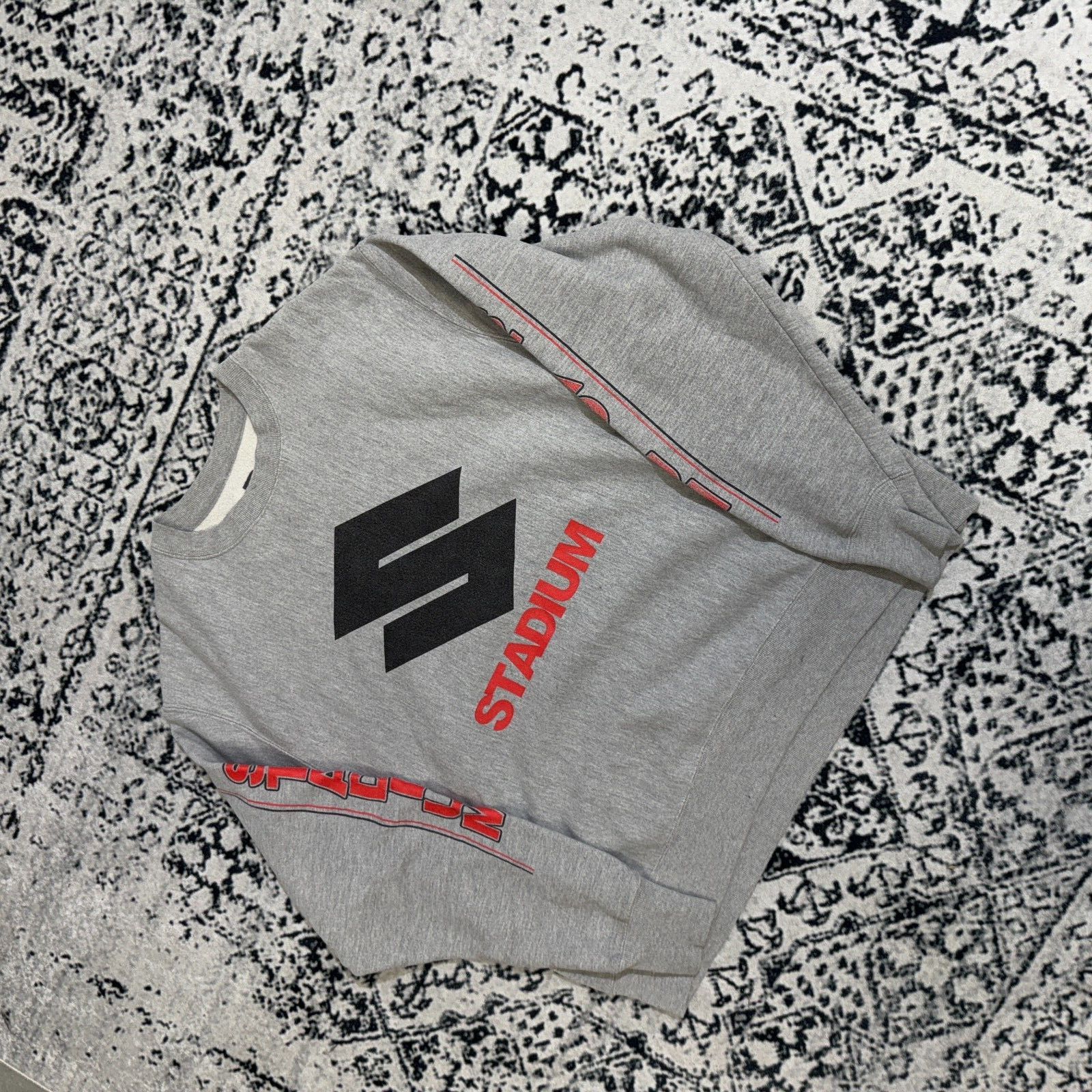 Vintage Vintage Team Bieber Unisex Gray Cotton Crewneck Size XL Size US XL / EU 56 / 4 - 9 Thumbnail