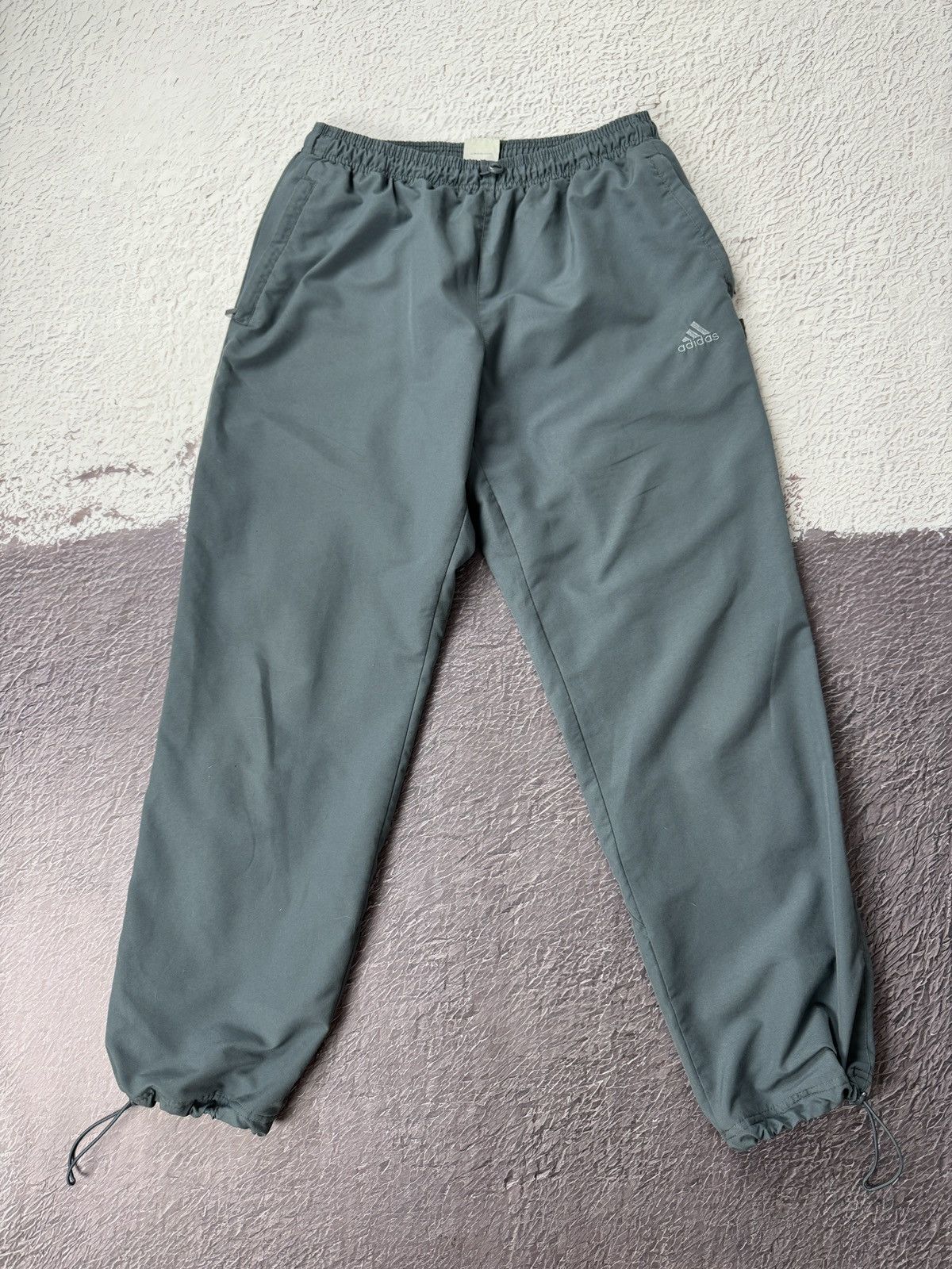 Adidas Adidas vintage y2k drill tightening track pants drill hype Size US 34 / EU 50 - 2 Thumbnail