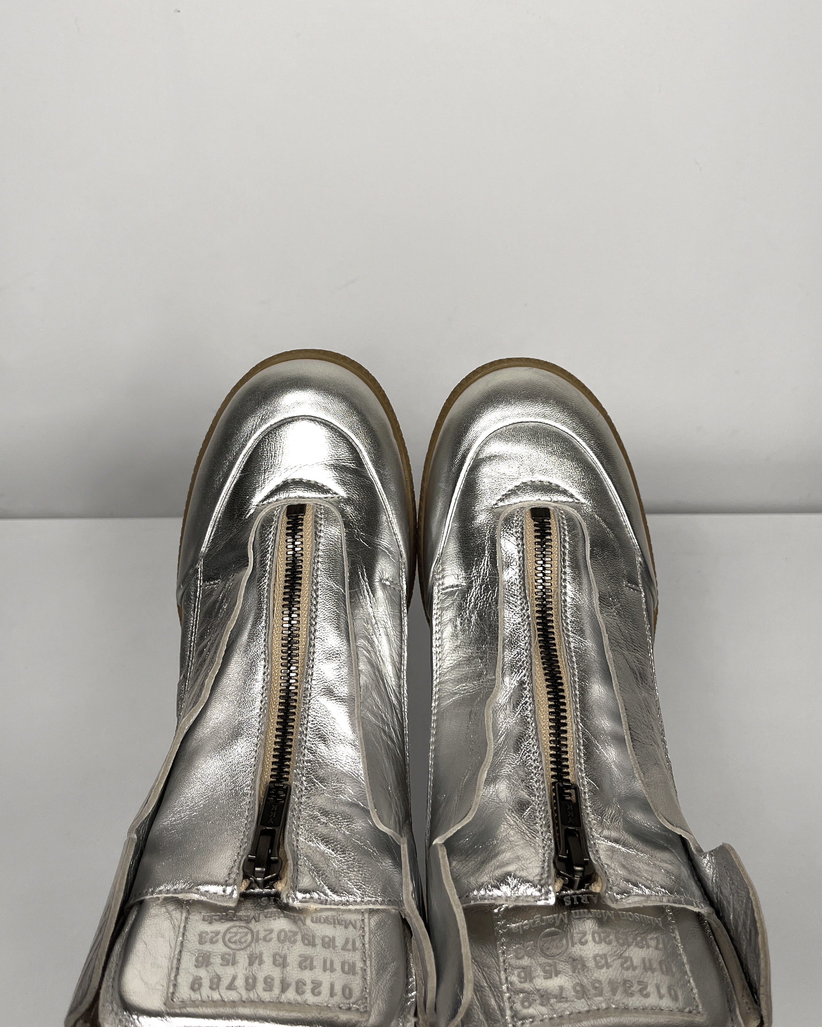 Maison Margiela Maison Margiela Silver Future High Top Sneakers Size US 5 / EU 37 - 5 Thumbnail