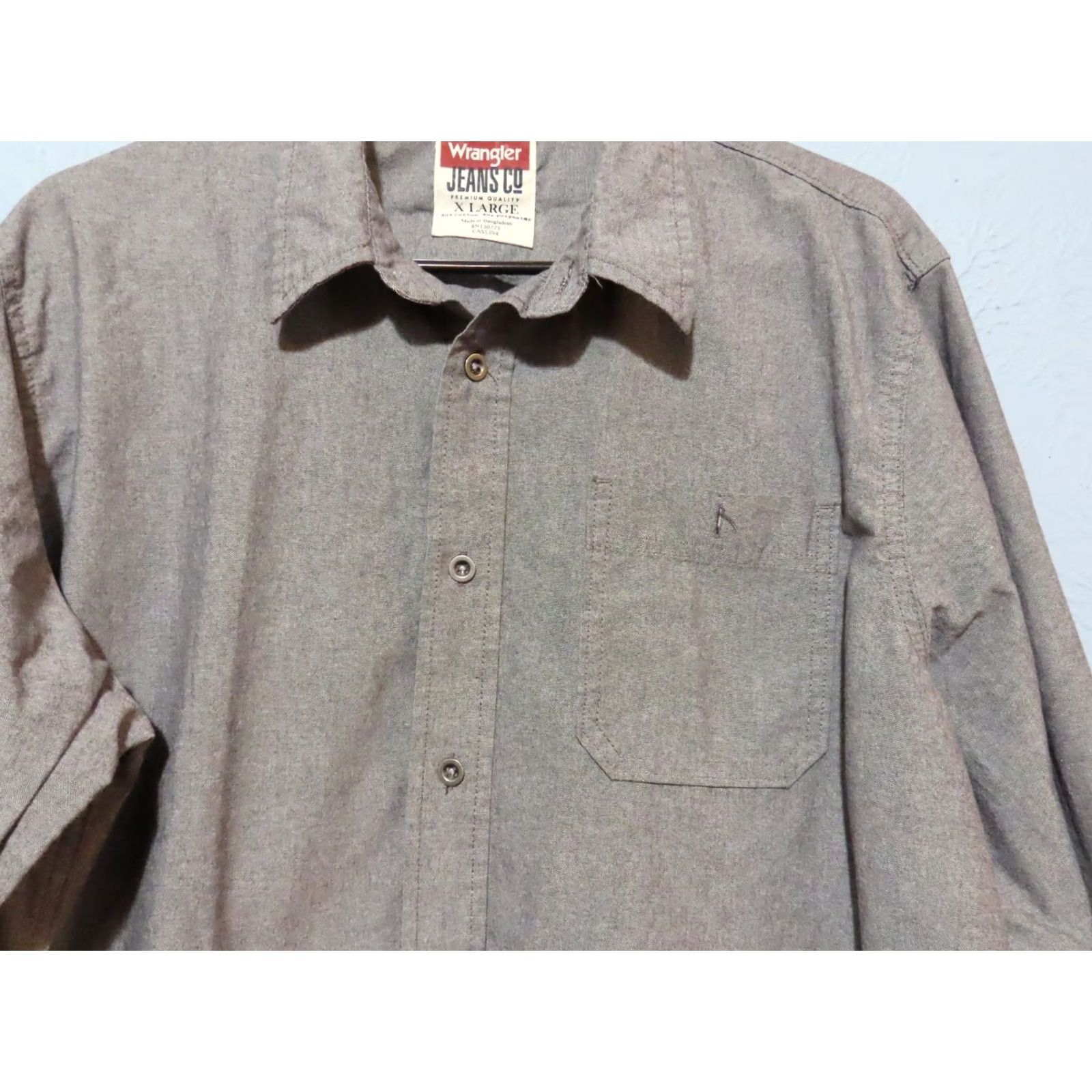 Wrangler Wrangler Jeans Co. Shirt Mens XL Button Up Gray Long Sleeve Casual Workwear Western Pocket Solid Cotton Blend Size US XL / EU 56 / 4 - 3 Thumbnail
