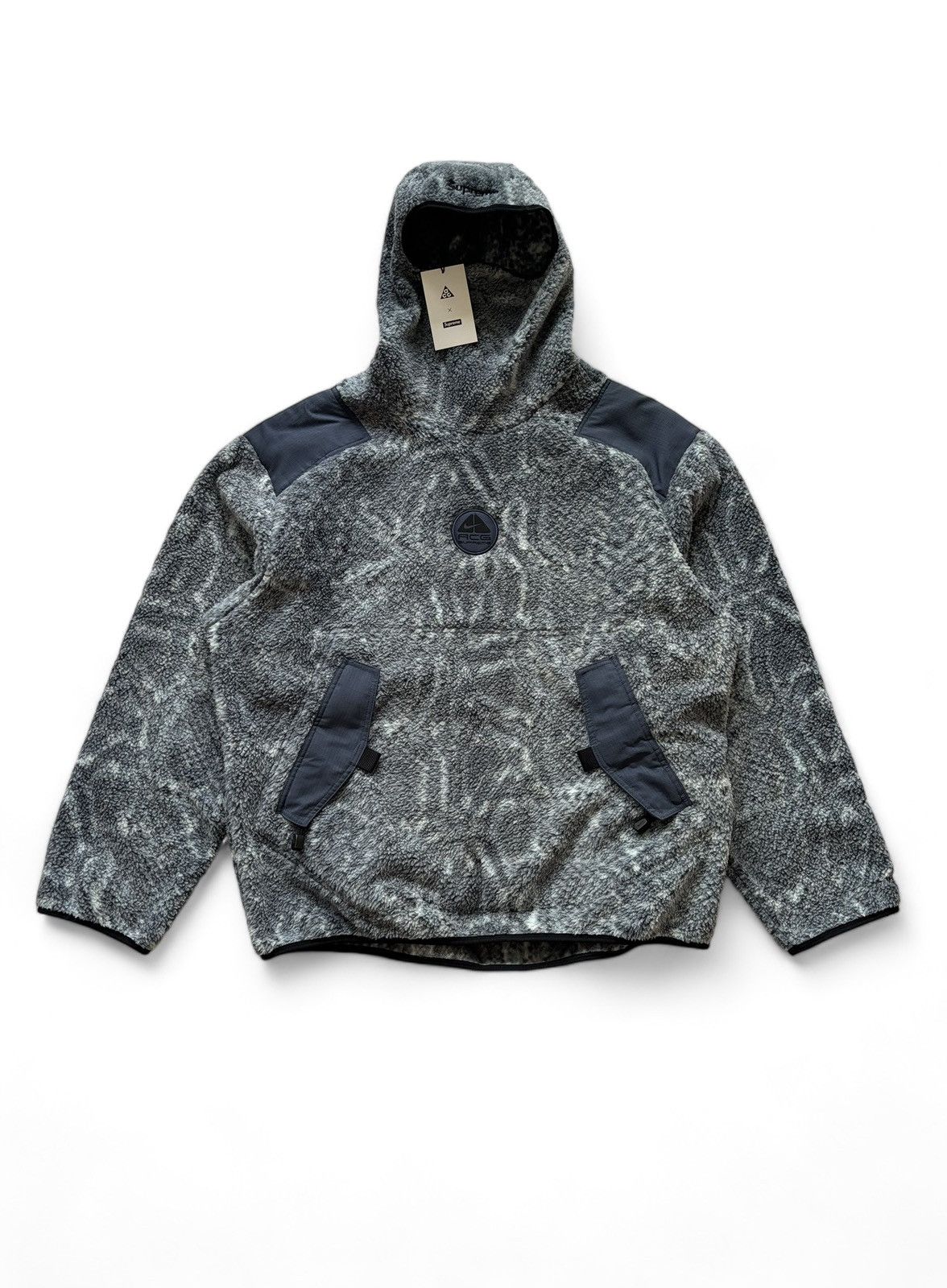 Supreme Nike ACG x Supreme fleece pullover mint snakeskin ninja | Grailed