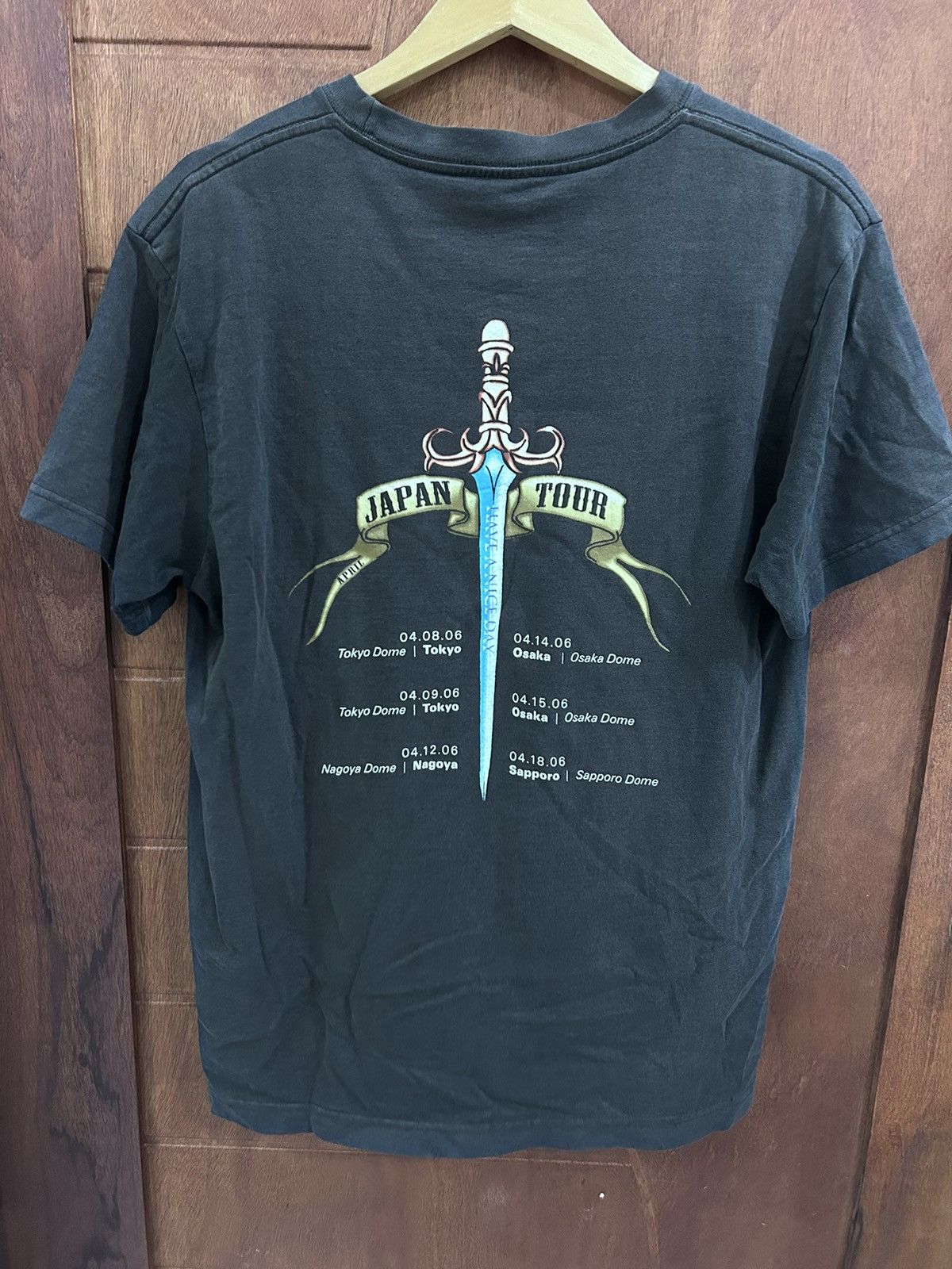 Band Tees Vintage Bon Jovi 2006 Tour tee Size US L / EU 52-54 / 3 - 3 Thumbnail