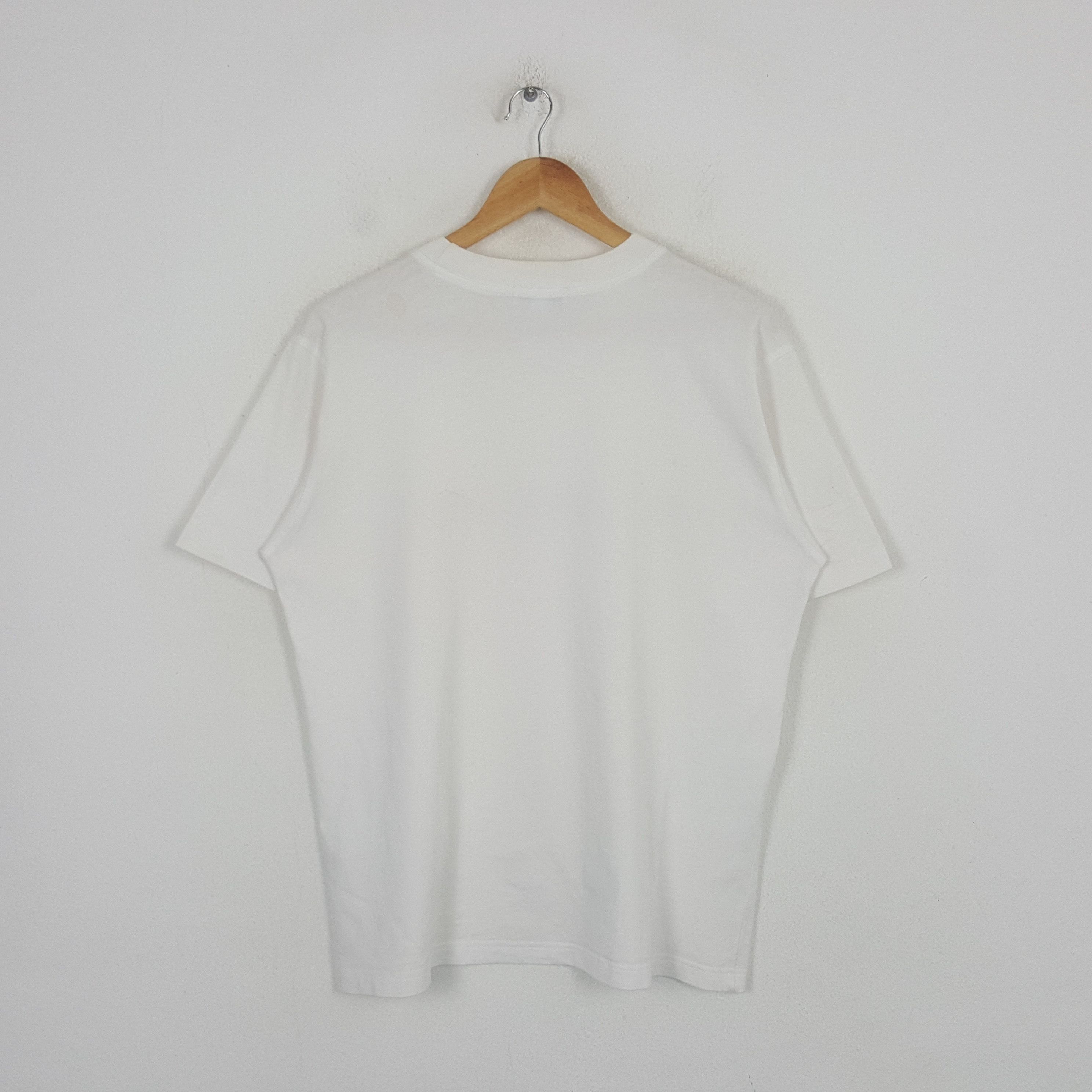 Yves Saint Laurent Vintage Yves Saint Laurent Designer Tshirt C299N57 Size US L / EU 52-54 / 3 - 3 Thumbnail