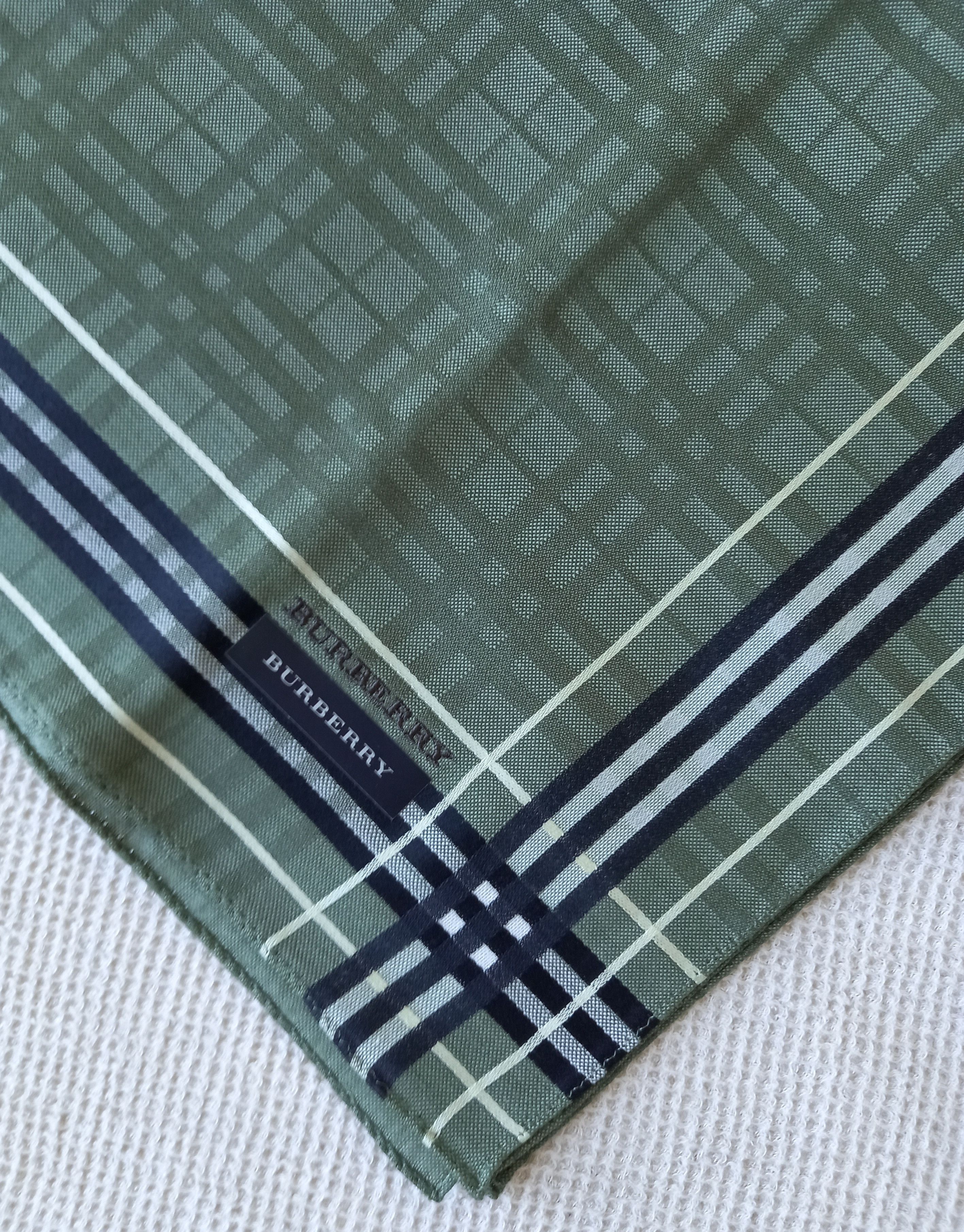 Burberry Burberry Bandana/Handkerchief Nova Check military Size ONE SIZE - 1 Thumbnail