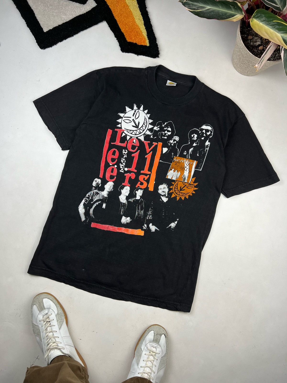 Band Tees × Vintage Vintage 90s Levellers Band Black Tee (Pink Floyd) Size US L / EU 52-54 / 3 - 3 Thumbnail